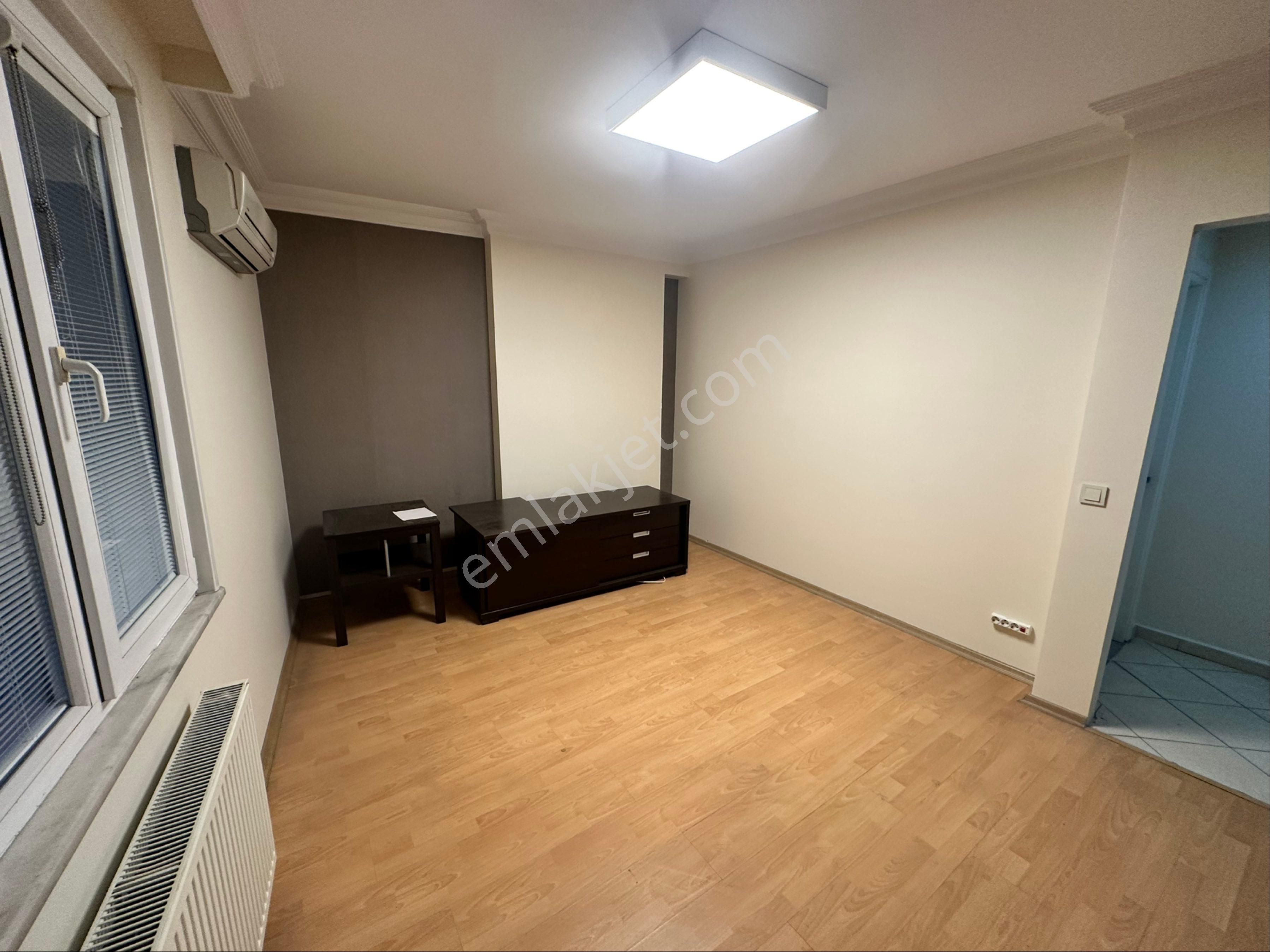 Bayrampaşa Merkez Atışalanı Caddesi Üzerinde 3+1 Daire - Görsel 9