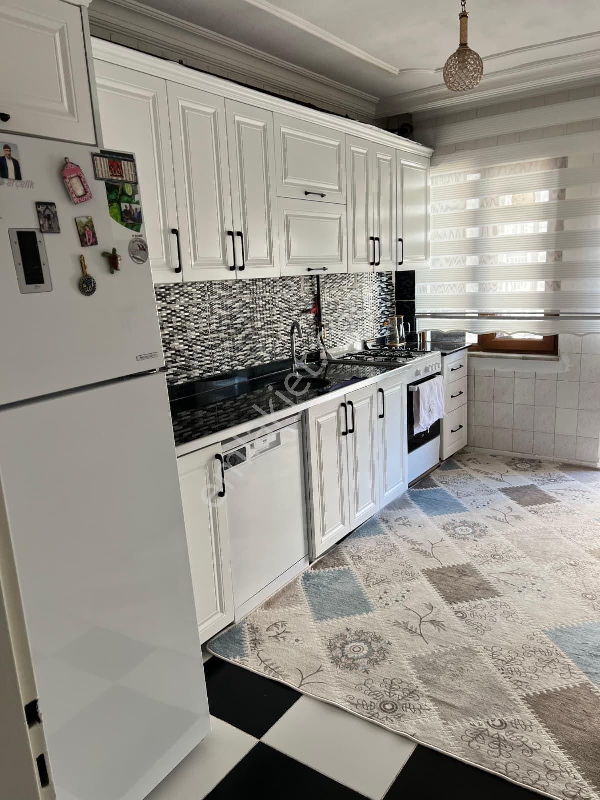Huzur Evleri Bakımlı 3+1 Satılık Daire