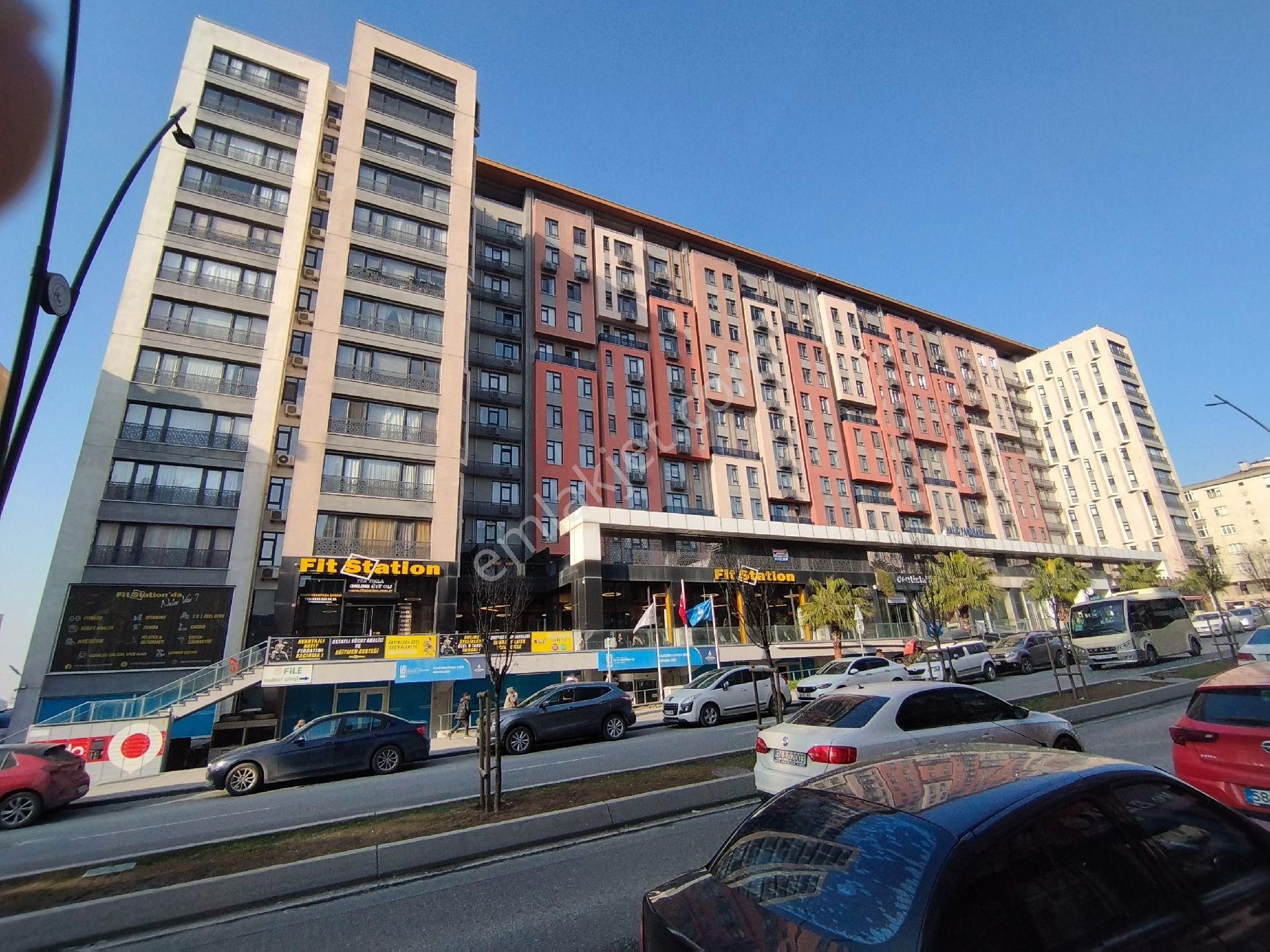 Haliç Panorama Sitesinde Kiralık 10. Kat 2+1 114 M2 Eşyalı Daire