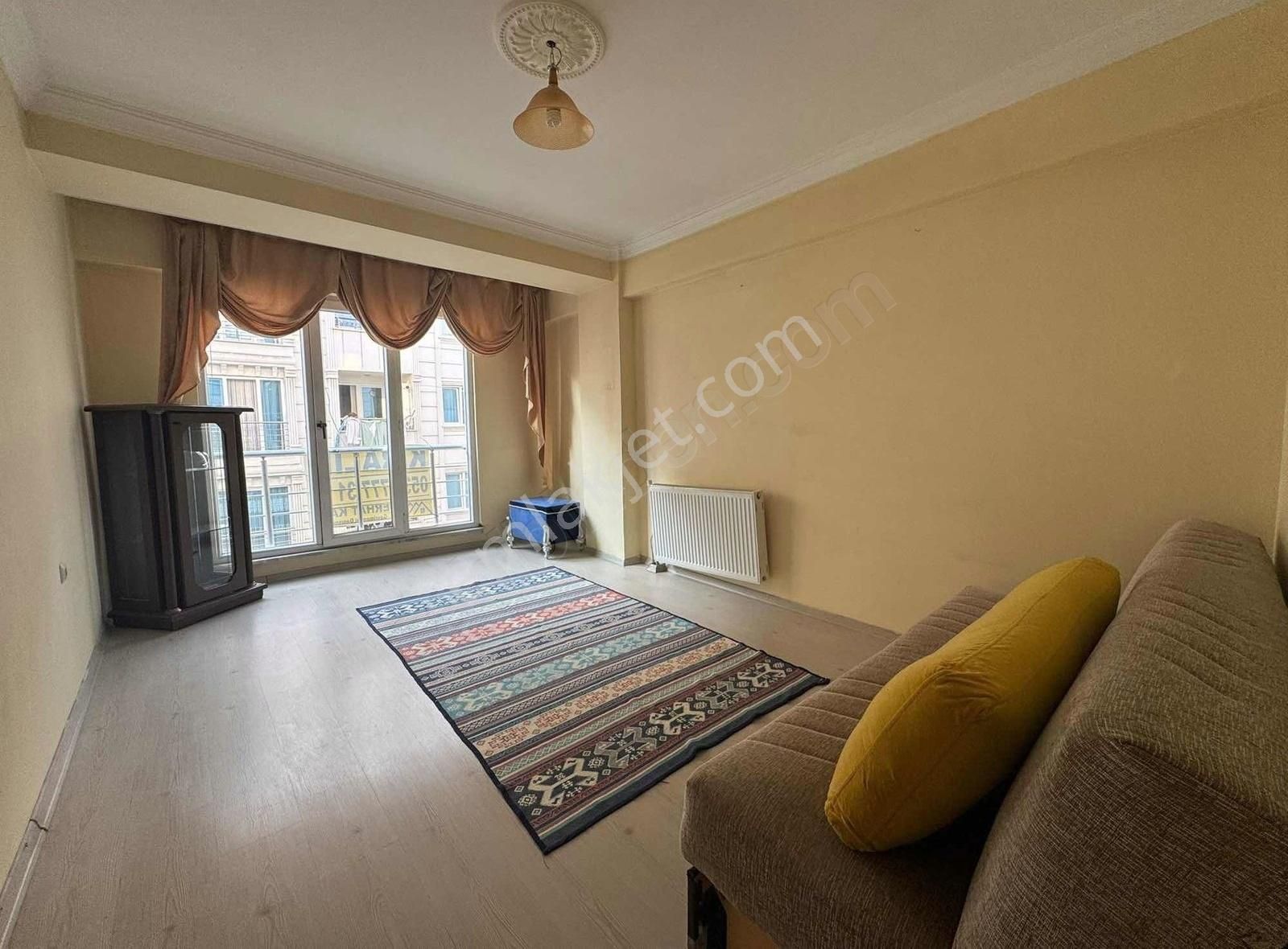 Orhangazi Mahallesi Kiralık Daire 2+1 90 M2