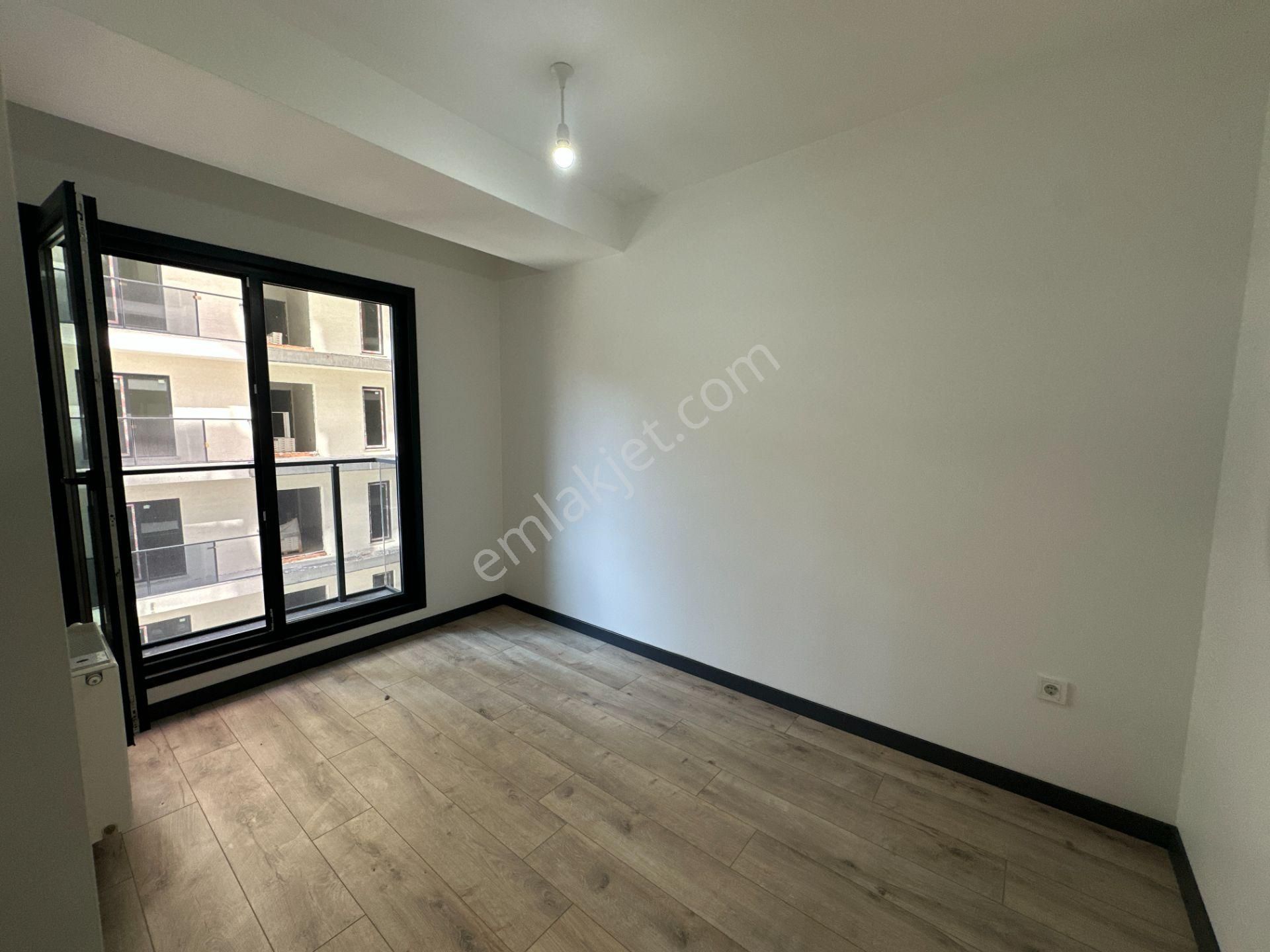 Kağıthane Mari Vadi Evleri Kiralık Metrobüse Yakın 1+1 Daire