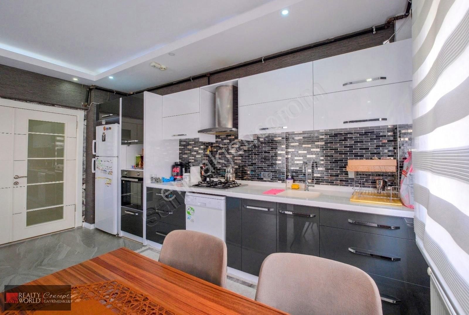 Acil Satılık Konyaaltı Uluçta Havuzlu Site İçerisi Akıllı Ev Sis - Görsel 22