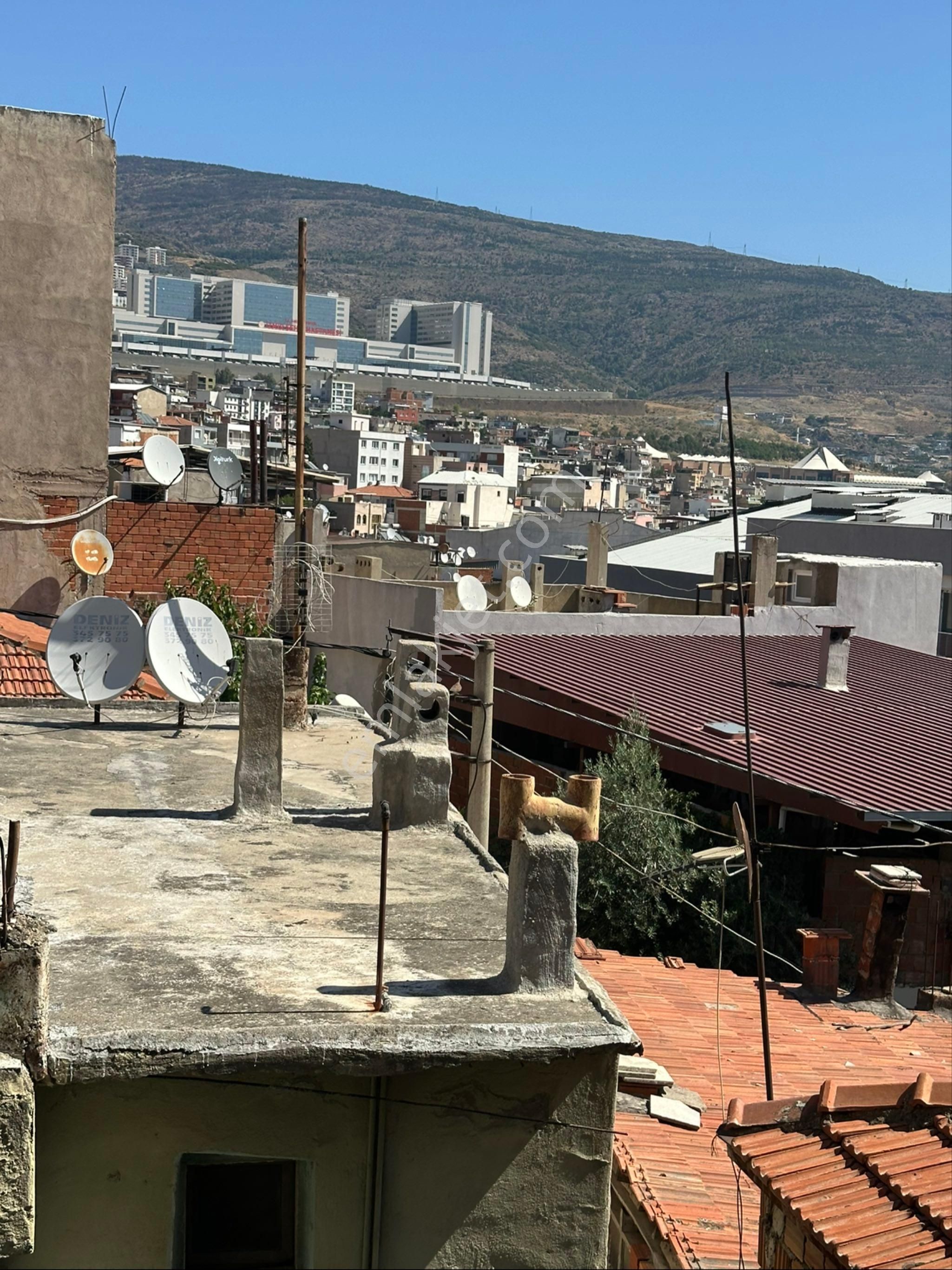 Bayraklı’da Satılık 2 Katlı Bina - Görsel 31