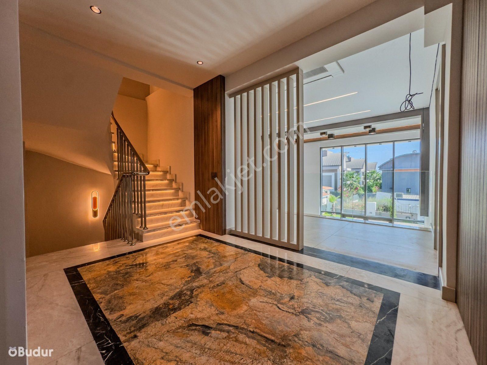 Vatandaşlığa Uygun Antalya Kadriye-belek’te Özel Havuzlu Ultra Lüx Tripleks Villa - Görsel 14