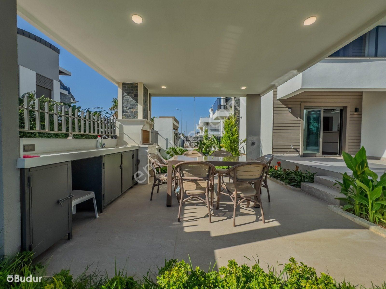 Vatandaşlığa Uygun Antalya Kadriye-belek’te Özel Havuzlu Ultra Lüx Tripleks Villa - Görsel 9