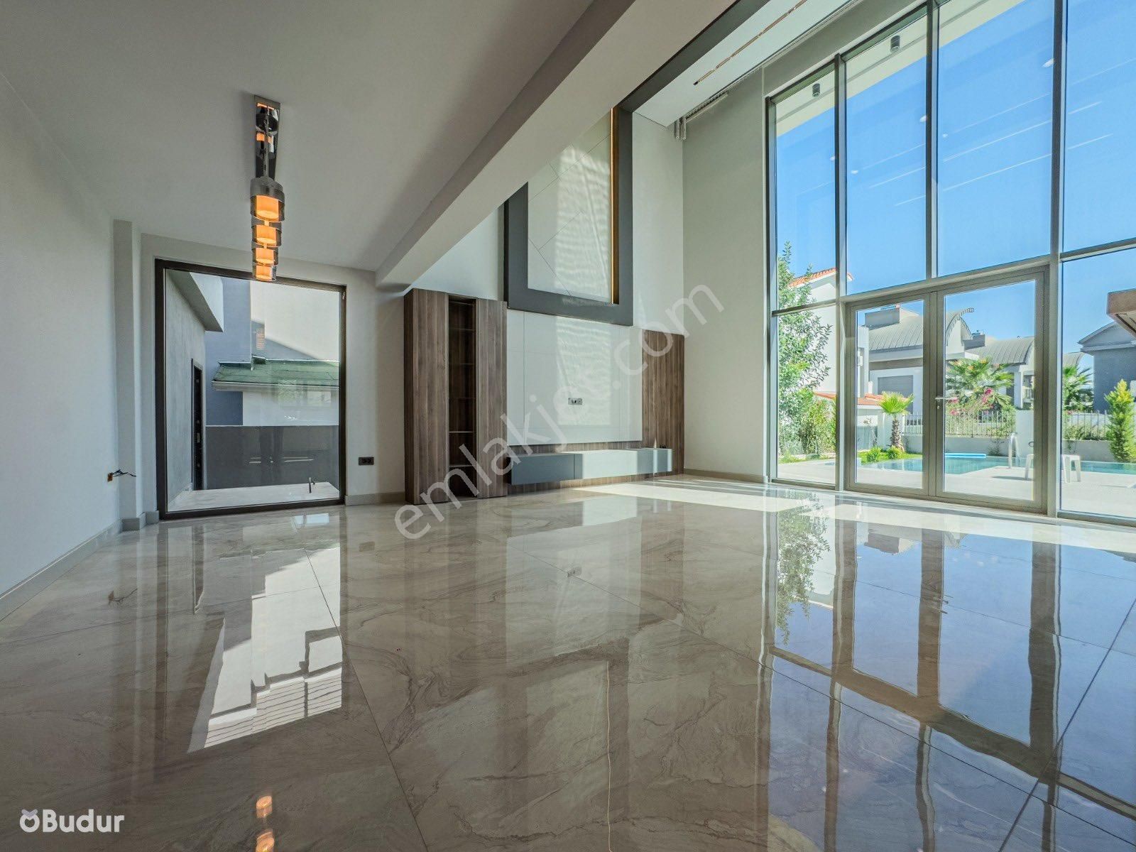 Vatandaşlığa Uygun Antalya Kadriye-belek’te Özel Havuzlu Ultra Lüx Tripleks Villa - Görsel 22