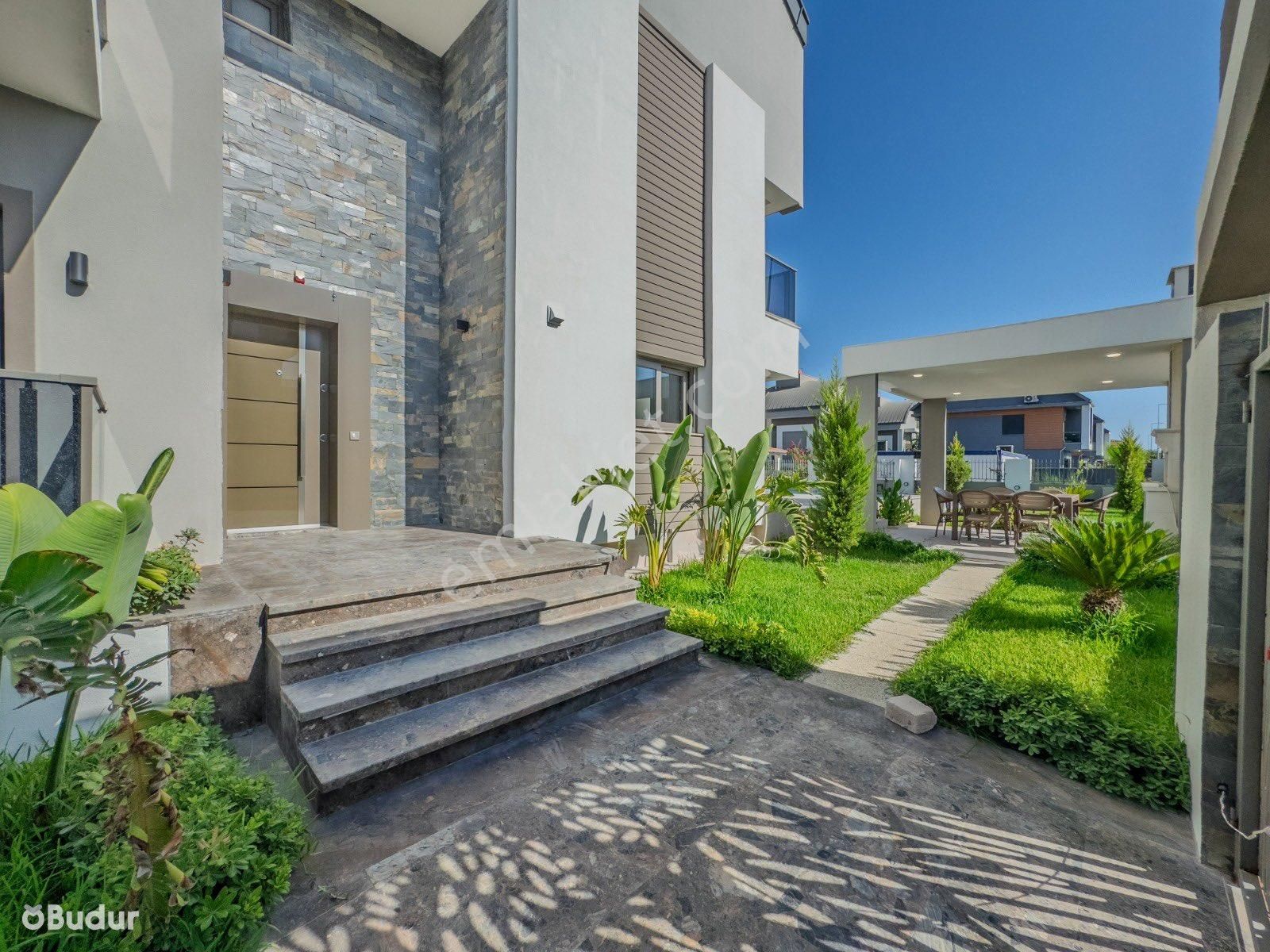 Vatandaşlığa Uygun Antalya Kadriye-belek’te Özel Havuzlu Ultra Lüx Tripleks Villa - Görsel 7