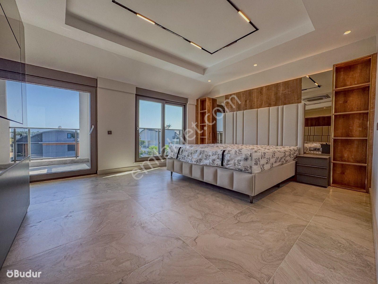 Vatandaşlığa Uygun Antalya Kadriye-belek’te Özel Havuzlu Ultra Lüx Tripleks Villa - Görsel 27