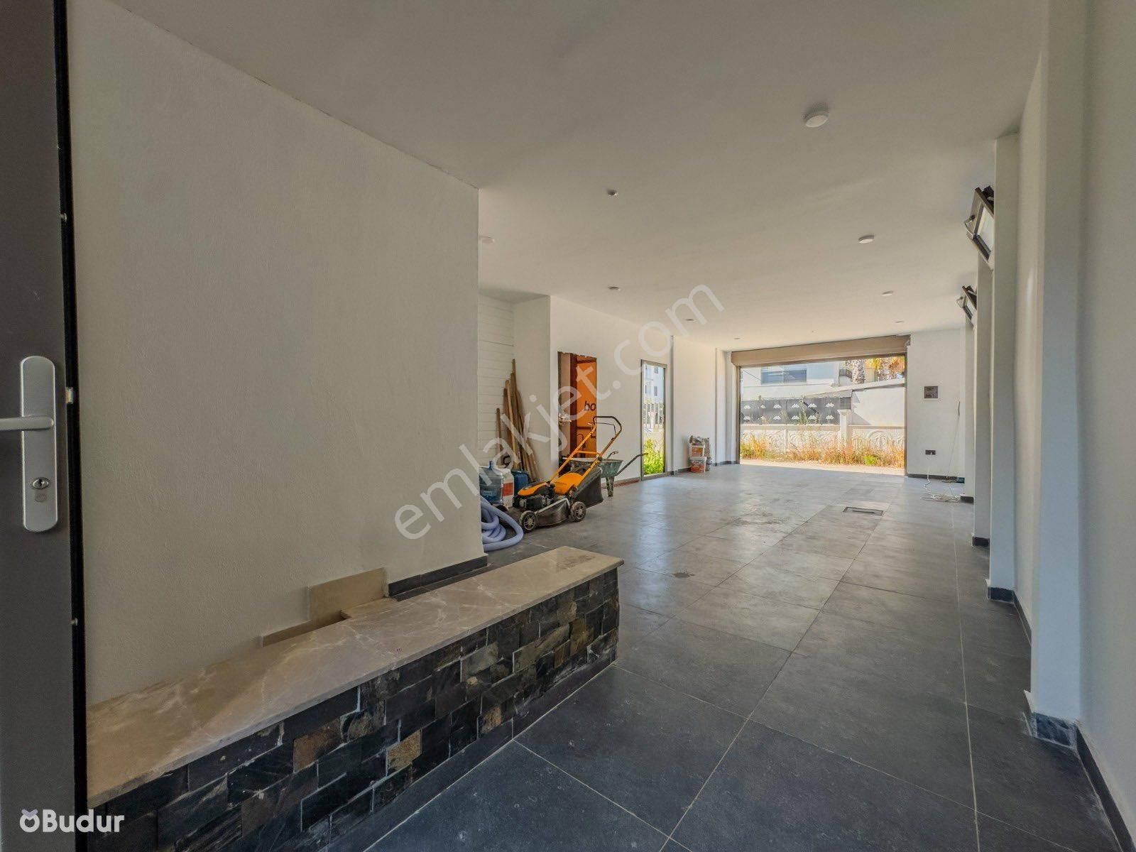 Vatandaşlığa Uygun Antalya Kadriye-belek’te Özel Havuzlu Ultra Lüx Tripleks Villa - Görsel 4