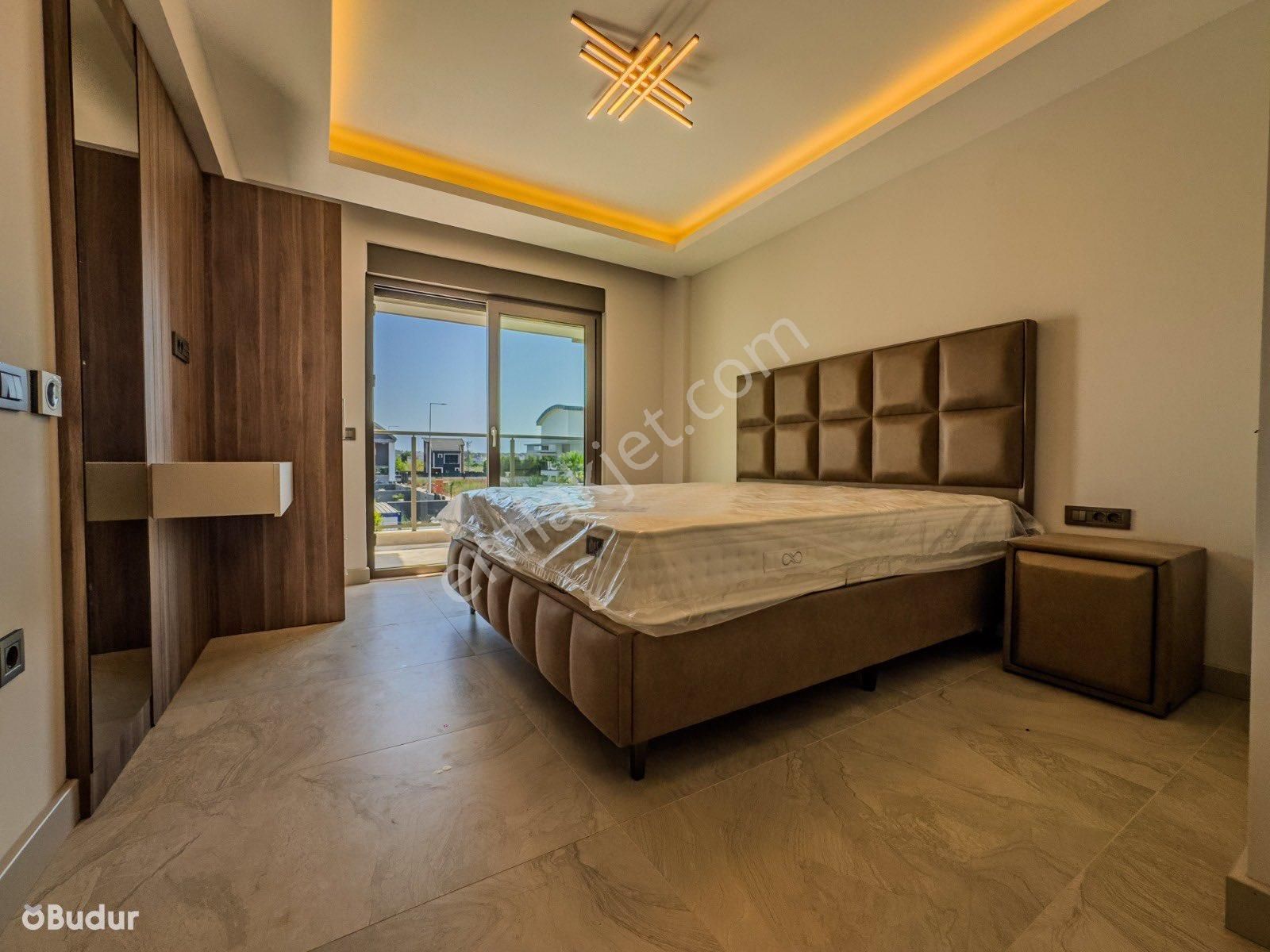 Vatandaşlığa Uygun Antalya Kadriye-belek’te Özel Havuzlu Ultra Lüx Tripleks Villa - Görsel 10