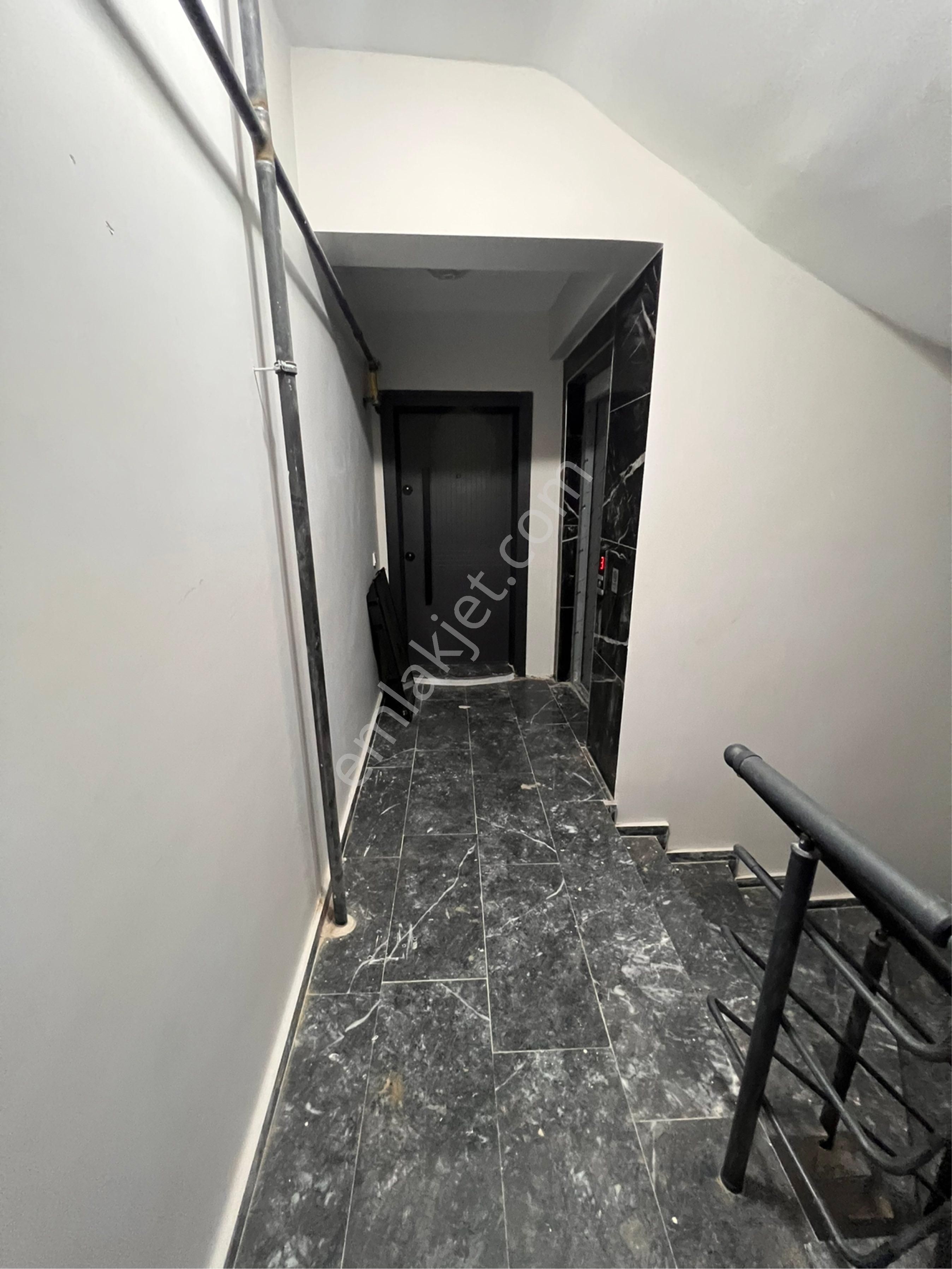 Şirinyer Merkez Nato Yakını 2+1 75m2 Yerden Isıtma Ful Eşyalı Kiralık Sıfır Daireler - Görsel 24