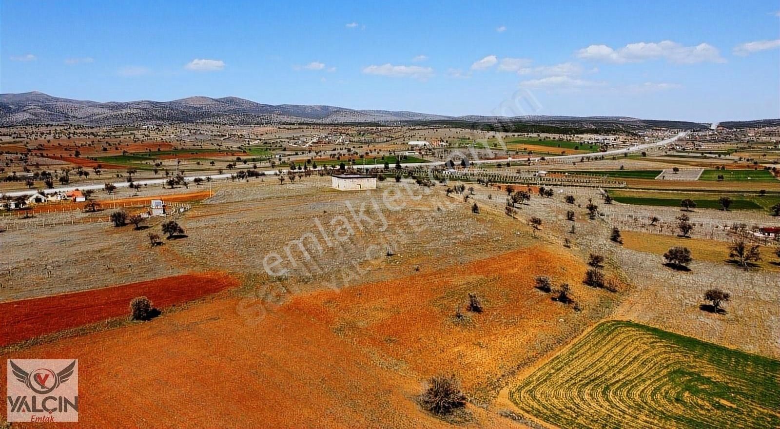 Kızılören'de 2.526 M2 Satılık Tarla - Görsel 2