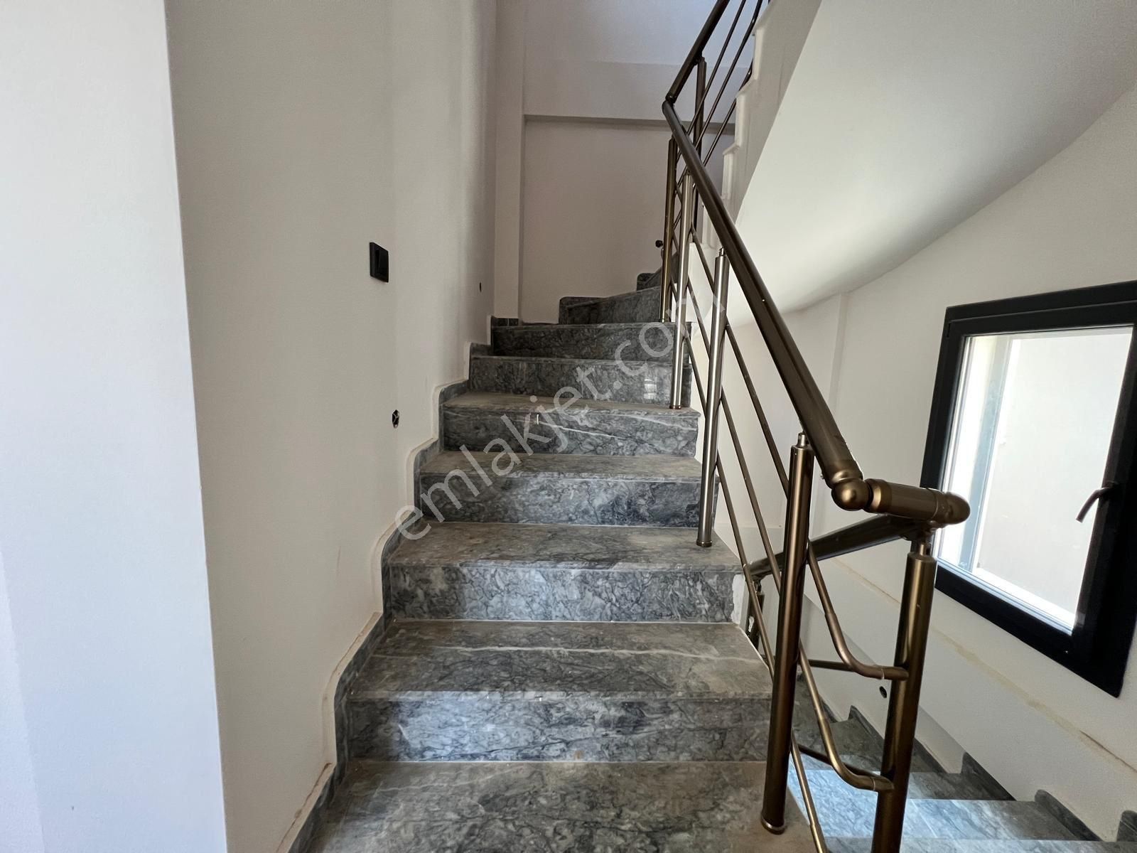 Doğanbeyde Satılık Müstakil Villa 3+1 Bahçeli Yazlık - Görsel 23