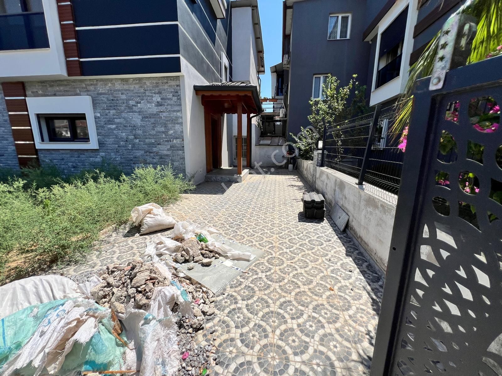 Doğanbeyde Satılık Müstakil Villa 3+1 Bahçeli Yazlık - Görsel 7