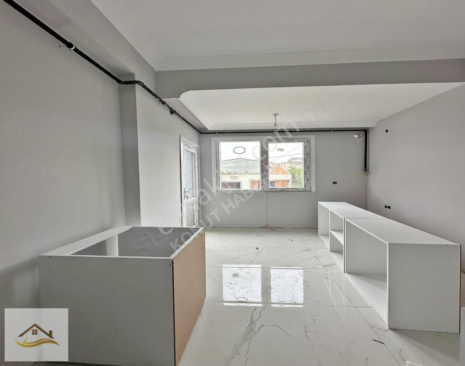 Sultanbeyli'de Oturuma Hazır Muhteşem Konumda 2+1 Ara Kat Daire - Görsel 12