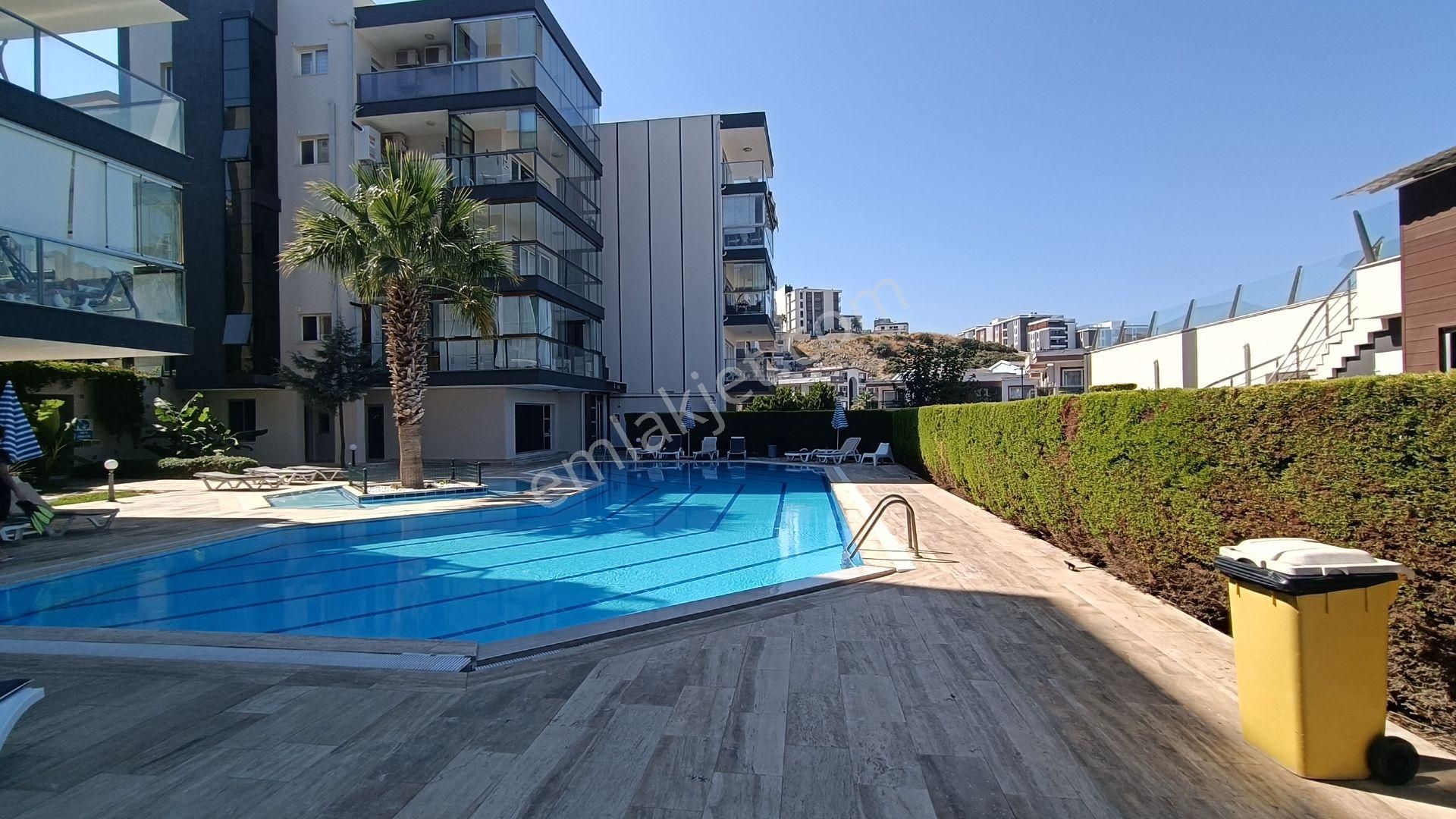 Kuşadası, Satılık, Deniz Manzaralı, 3+1 Daire - Görsel 12