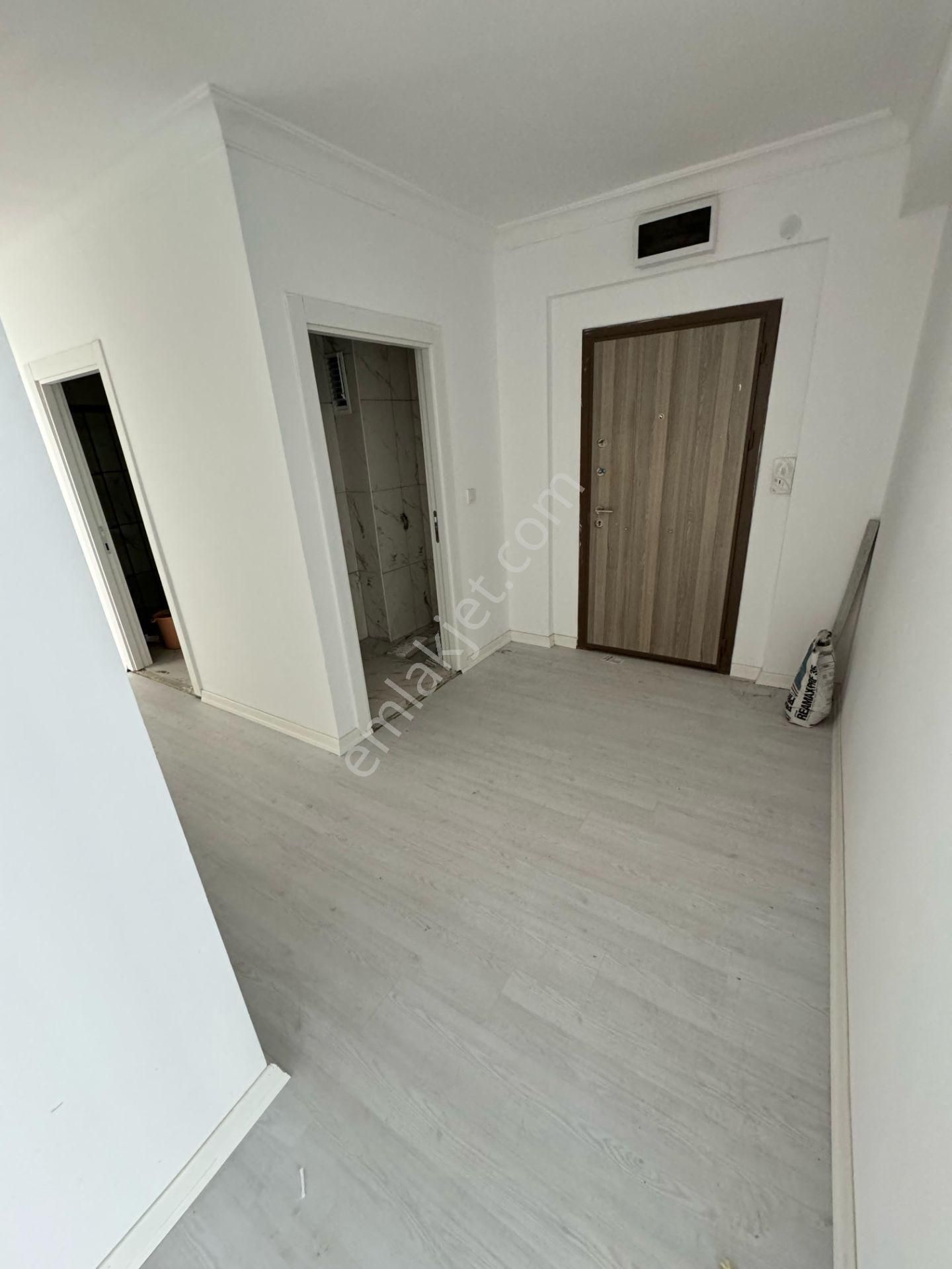 Feridunçelik'te Ada Gross Akbaba Avm Yakını Düzlükte 3+1 130 M2 Satılık Daire !! - Görsel 8