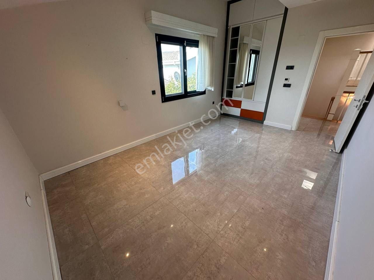 Smyrna Team’ Den Kuşçular’ Da Site İçinde, Satılık 3+1 Özel Villa - Görsel 32