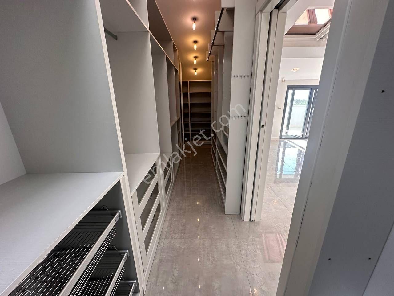 Smyrna Team’ Den Kuşçular’ Da Site İçinde, Satılık 3+1 Özel Villa - Görsel 29