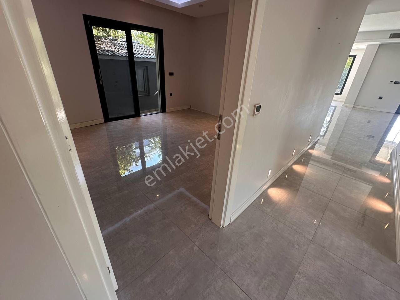 Smyrna Team’ Den Kuşçular’ Da Site İçinde, Satılık 3+1 Özel Villa - Görsel 7