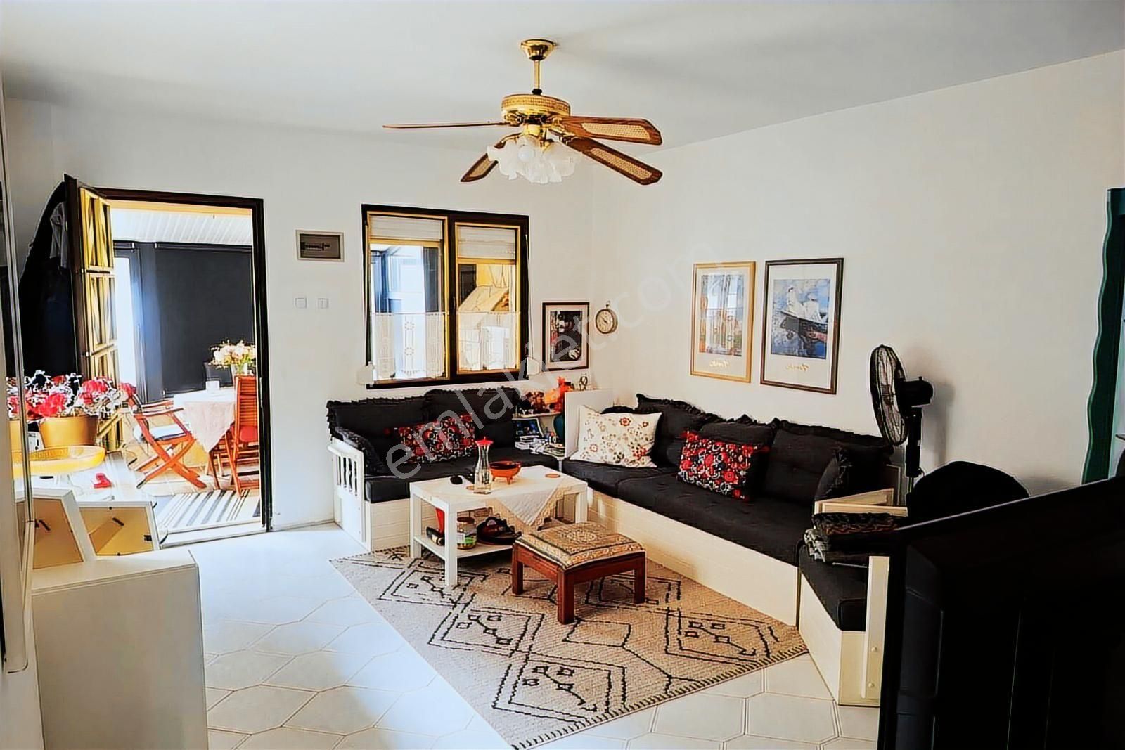 Yenifoça Burunucu'nda Denize 75 Mt Mesafede 3 +1 Dubleks Villla - Görsel 28