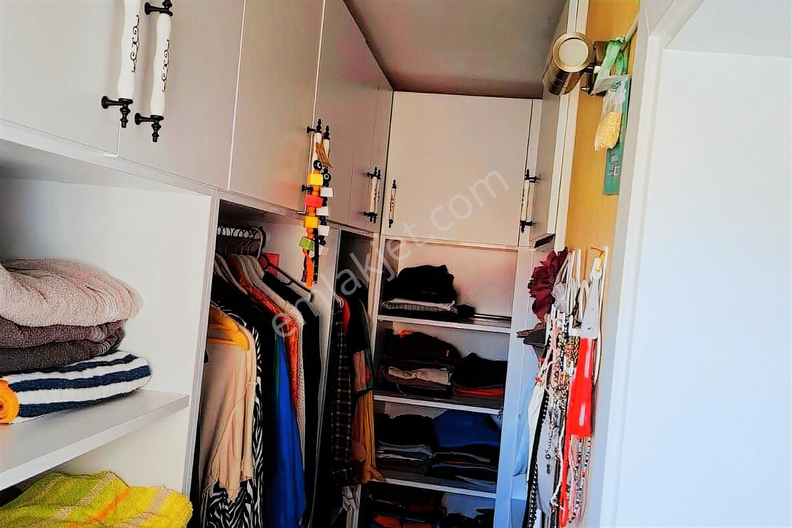 Yenifoça Burunucu'nda Denize 75 Mt Mesafede 3 +1 Dubleks Villla - Görsel 12