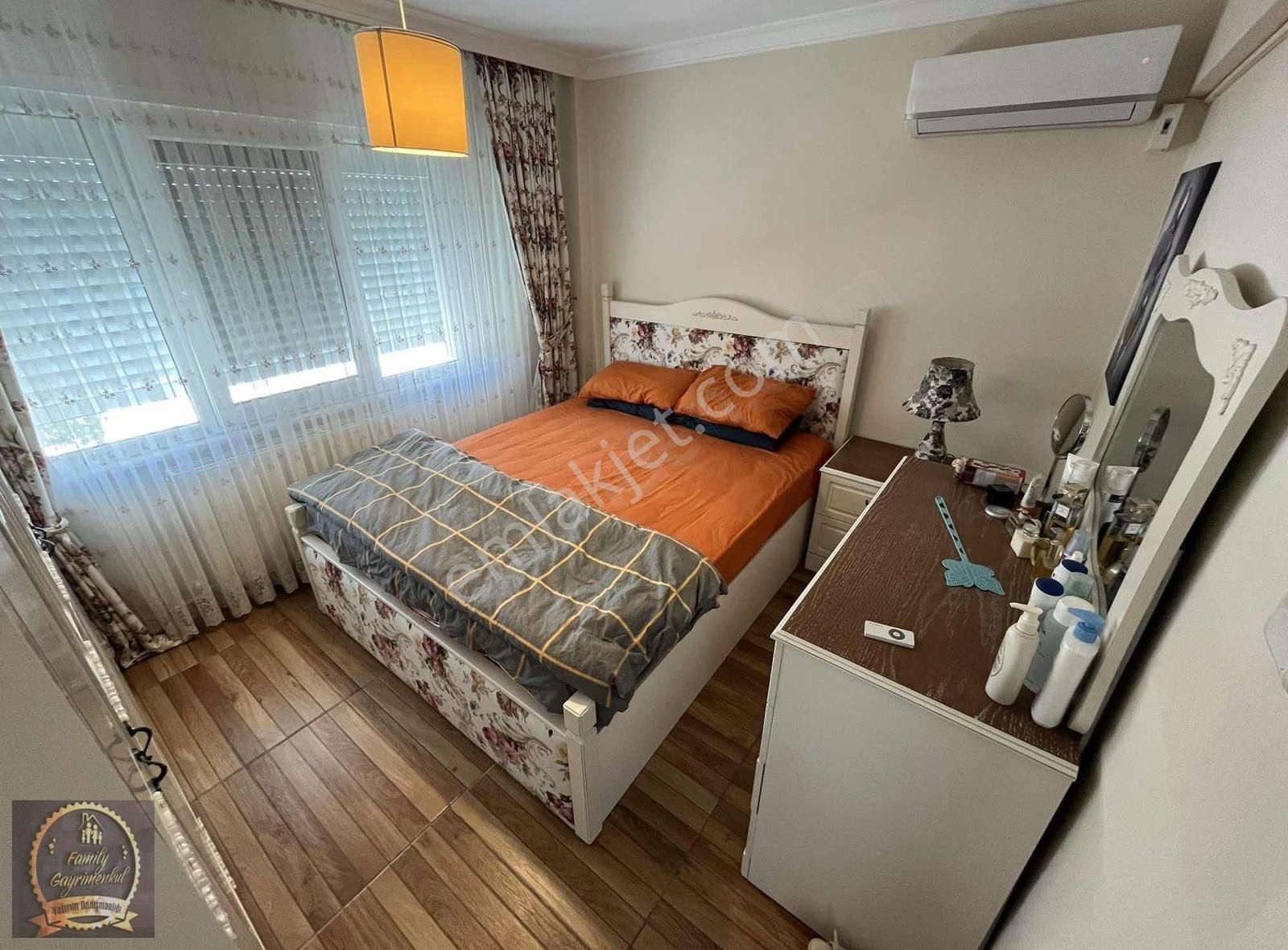 Silivri Klasis-full Deniz Manzaralı,bahçeli,eşyalı Satılık Daire - Görsel 4