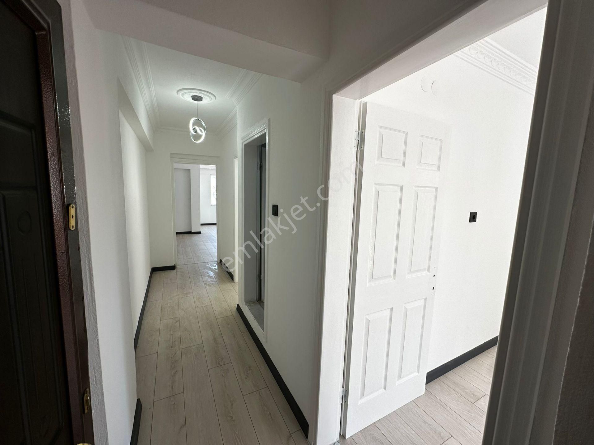 Didim Çamlıkta Satılık Denize Yakın 2+1 Çift Balkonlu-eşyalı Daire - Görsel 7
