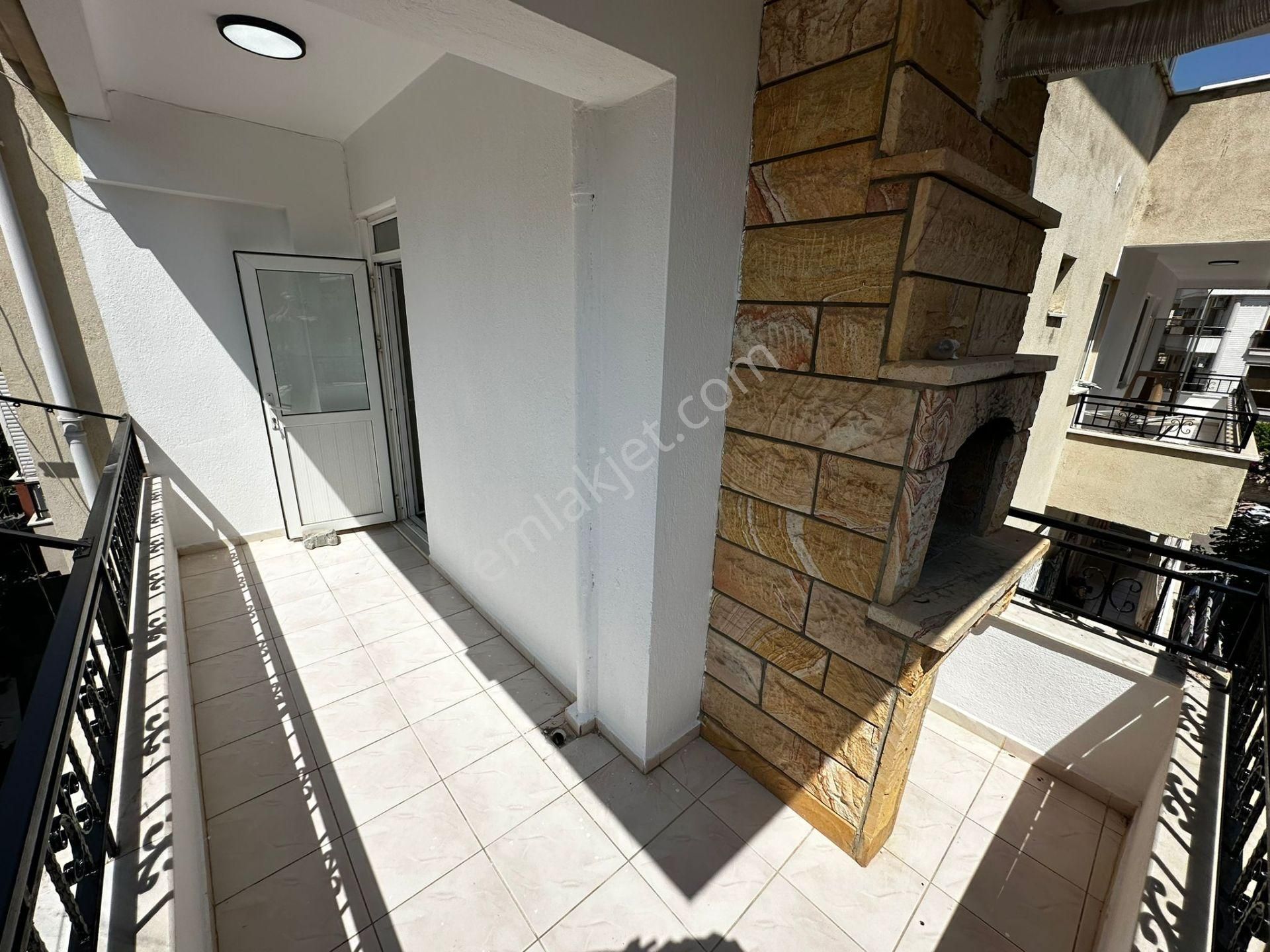 Didim Çamlıkta Satılık Denize Yakın 2+1 Çift Balkonlu-eşyalı Daire - Görsel 5