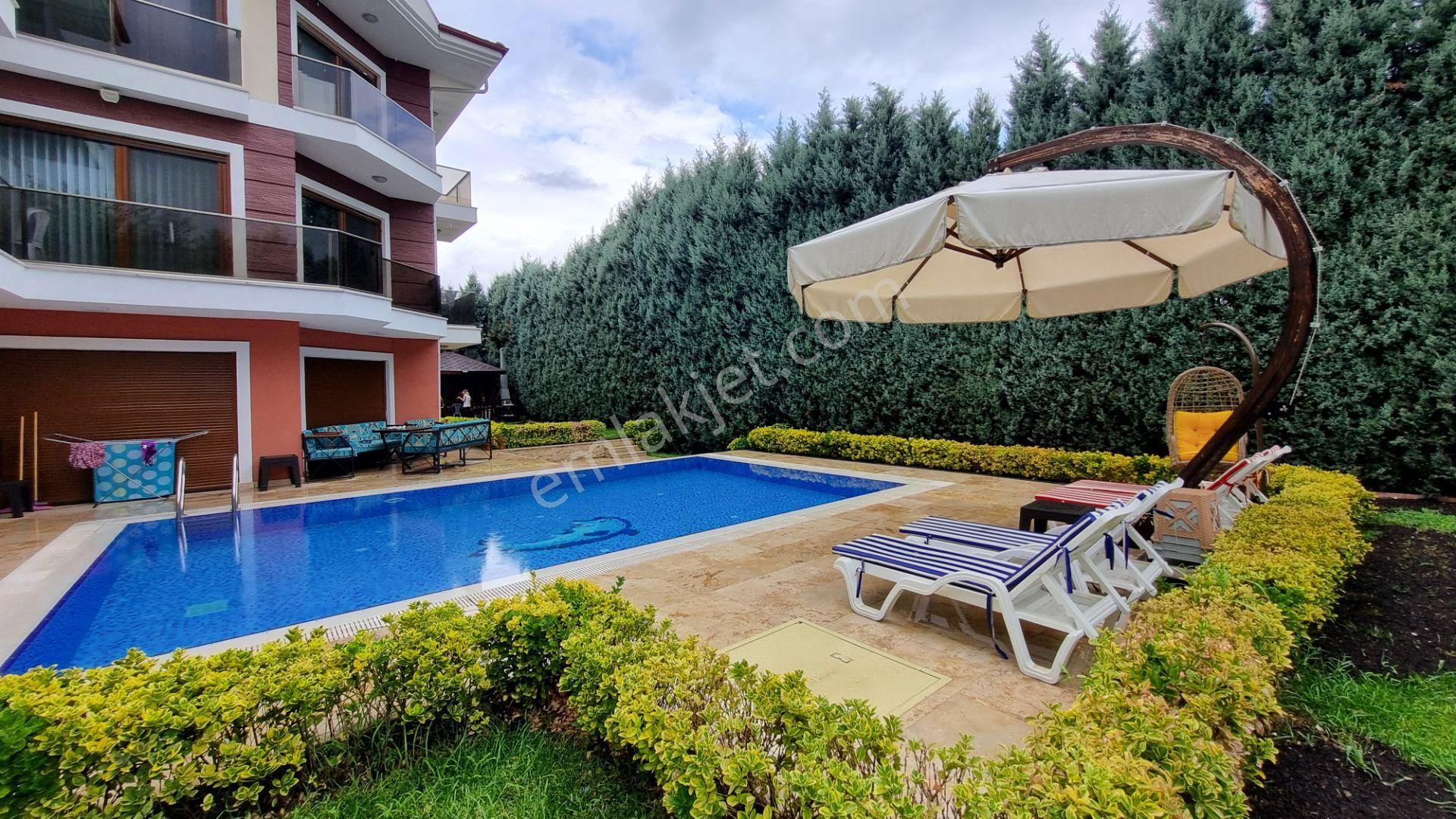 Kartepe Maşukiye 1.000 M² Arsa İçinde 5+2 Havuzlu Satılık Villa - Görsel 2
