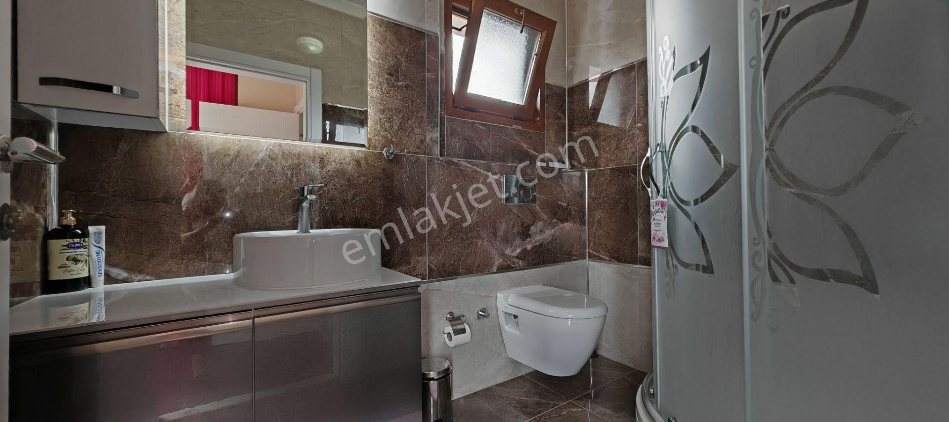 Kartepe Maşukiye 1.000 M² Arsa İçinde 5+2 Havuzlu Satılık Villa - Görsel 17
