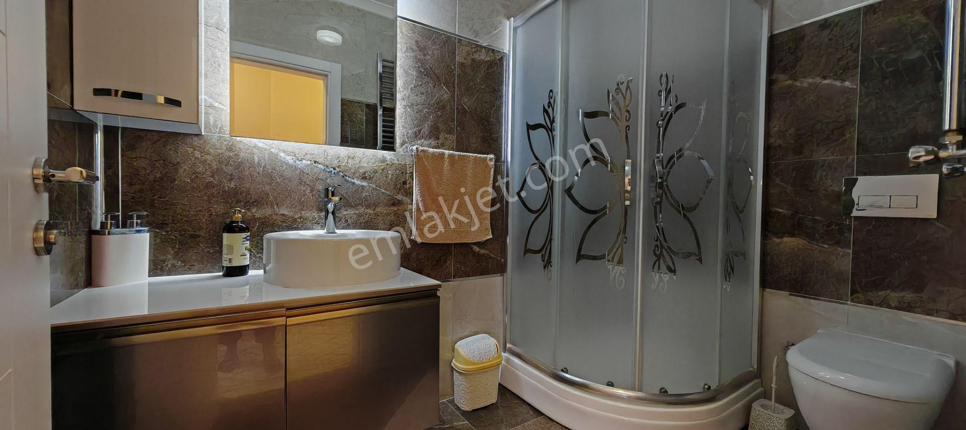 Kartepe Maşukiye 1.000 M² Arsa İçinde 5+2 Havuzlu Satılık Villa - Görsel 32
