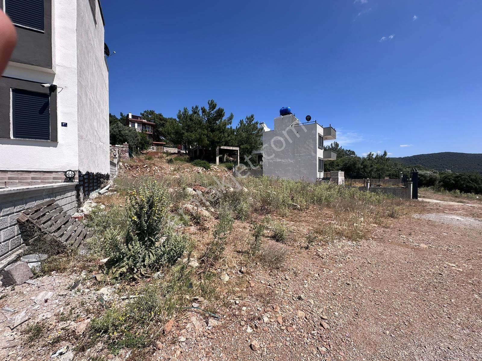Akbükte Deniz Manzaralı Villa Arsası