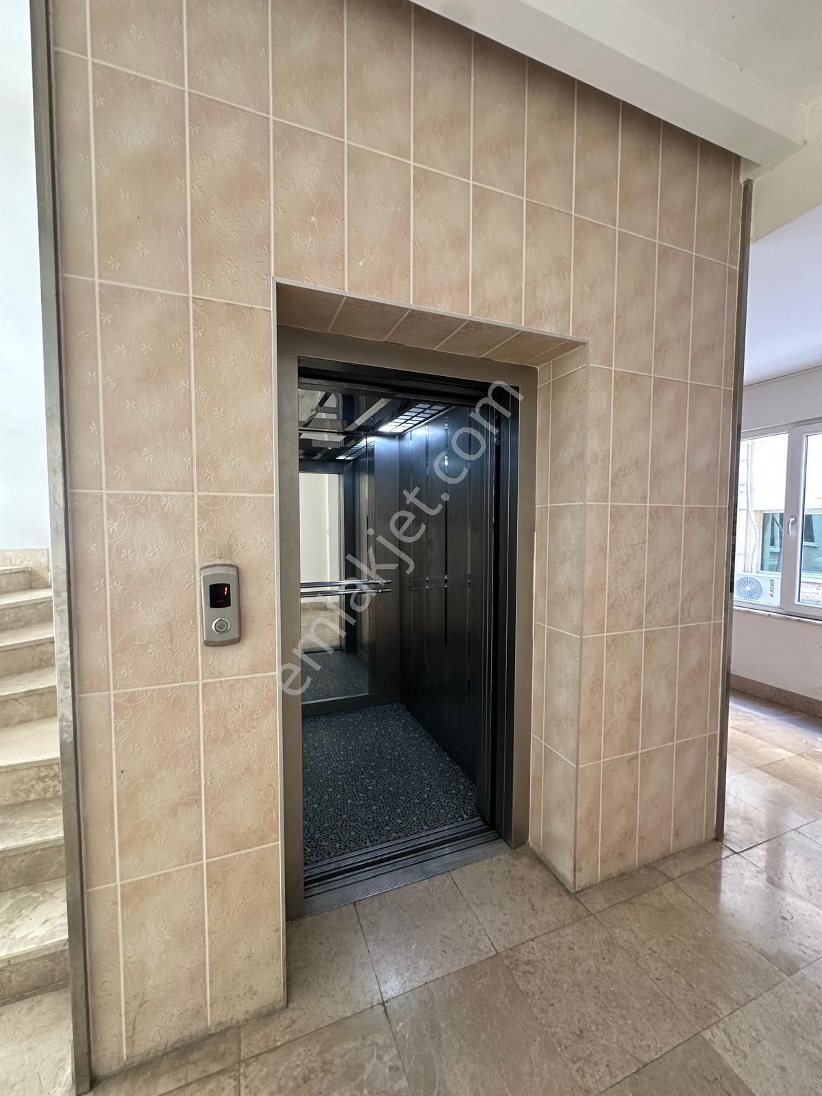 Ortaca Merkez De Plaza Da Satılık İşyeri - Görsel 2