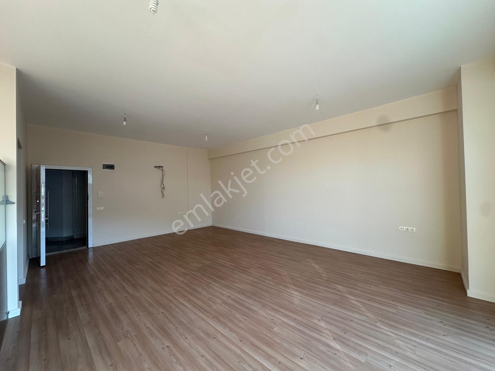 Ortaca Merkez De Plaza Da Satılık İşyeri - Görsel 5