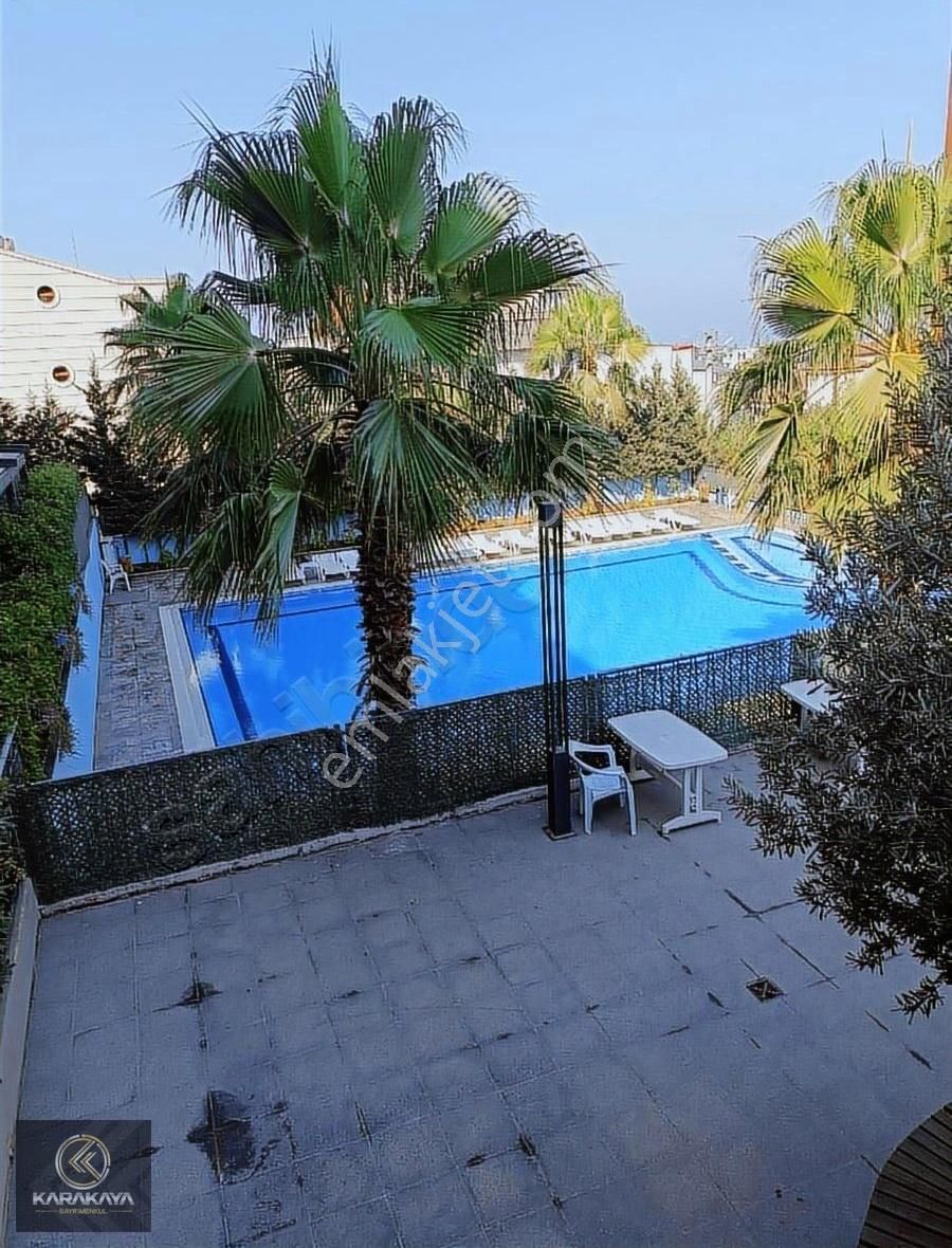 Bayramoğlu Es Marinde Kiralık 1+1 Ara Kat