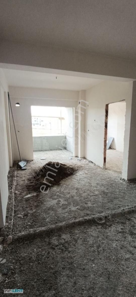 Bay-lent Gayrimenkul'den Bahçelievlerde Satılık 1+1 Daire - Görsel 3