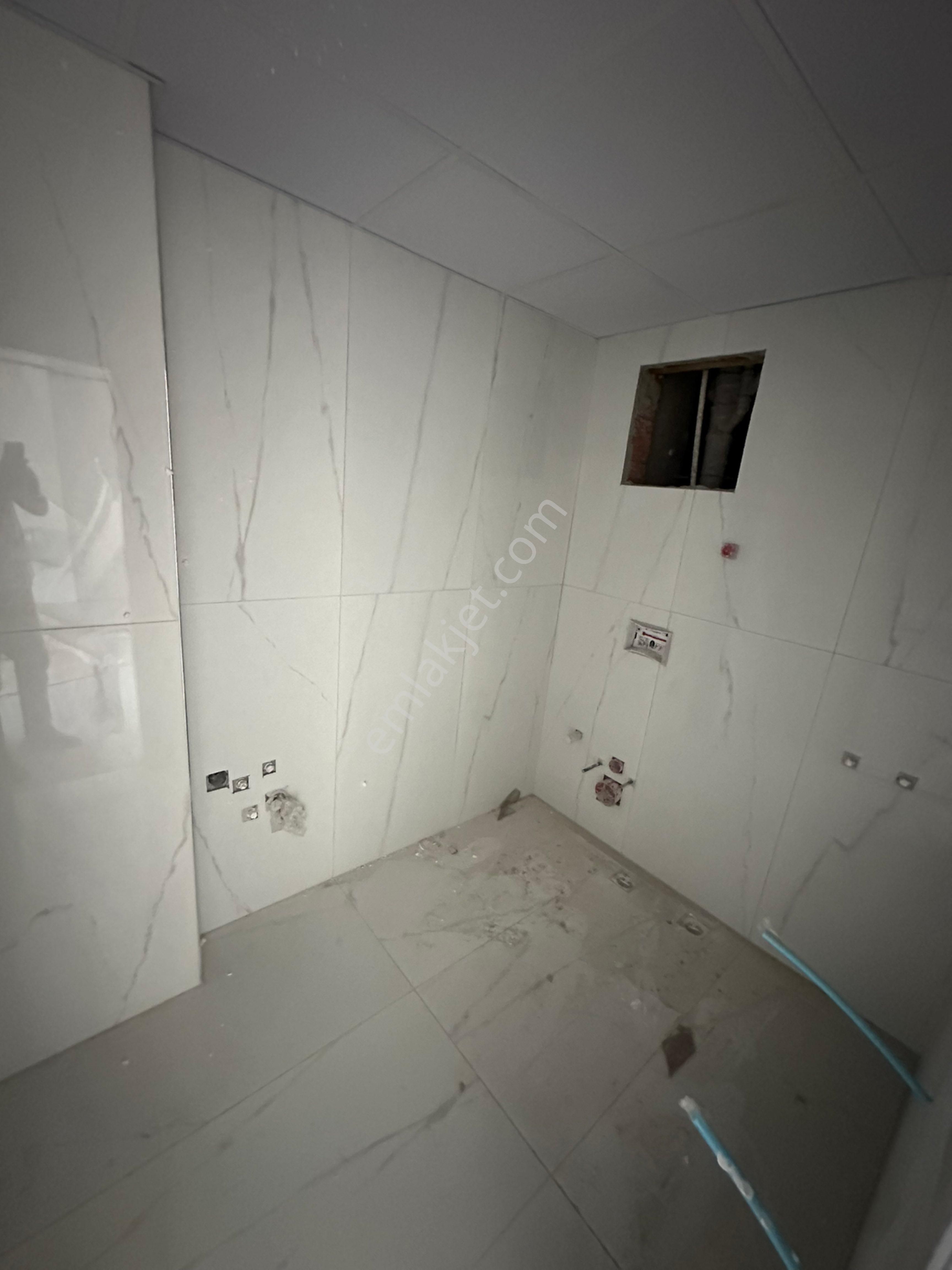 Bay-lent Gayrimenkul'den Bahçelievlerde Satılık 1+1 Daire - Görsel 8