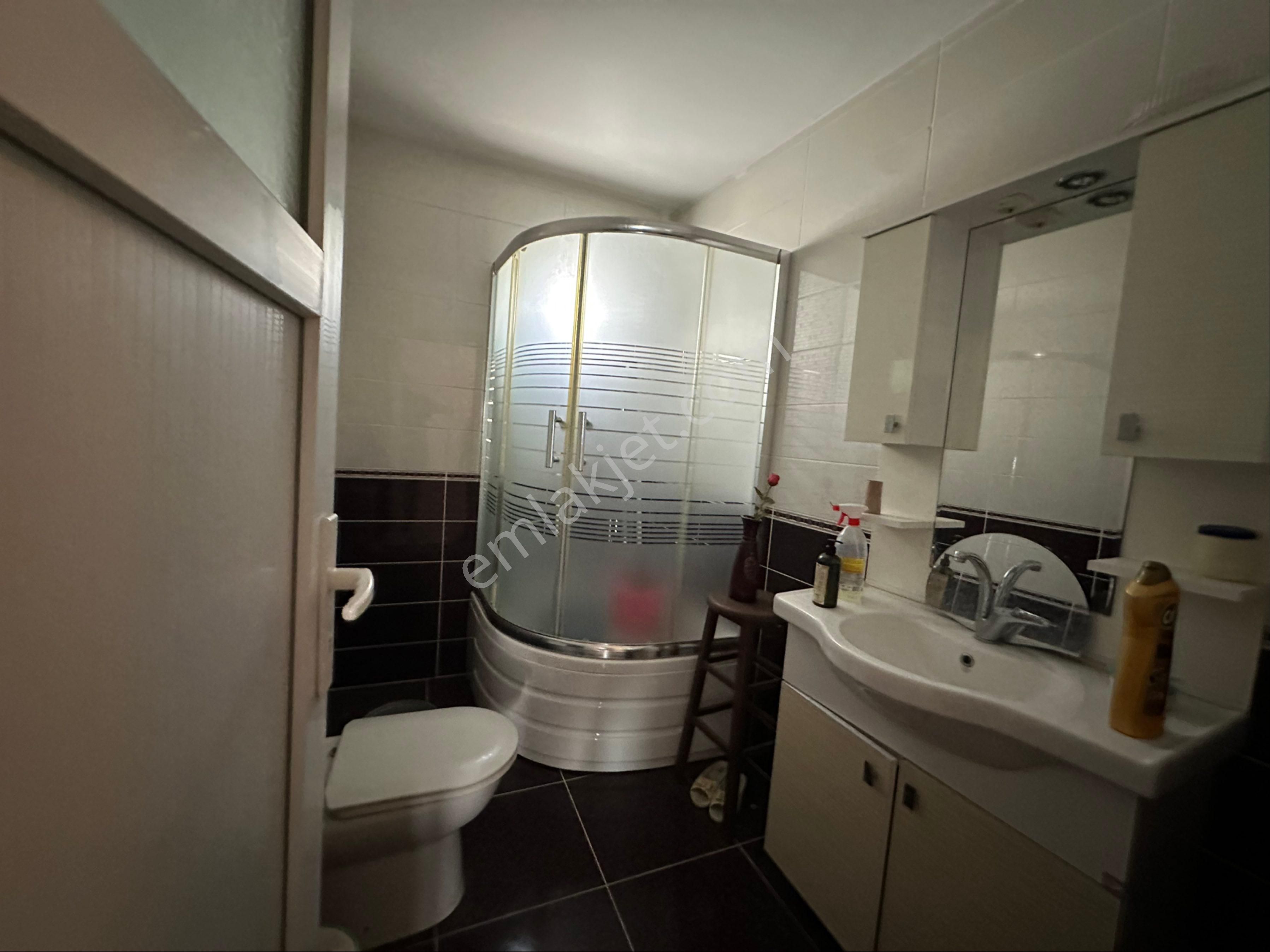 Darıca Nenehatun Mh İki Aileye Uygun - Görsel 15