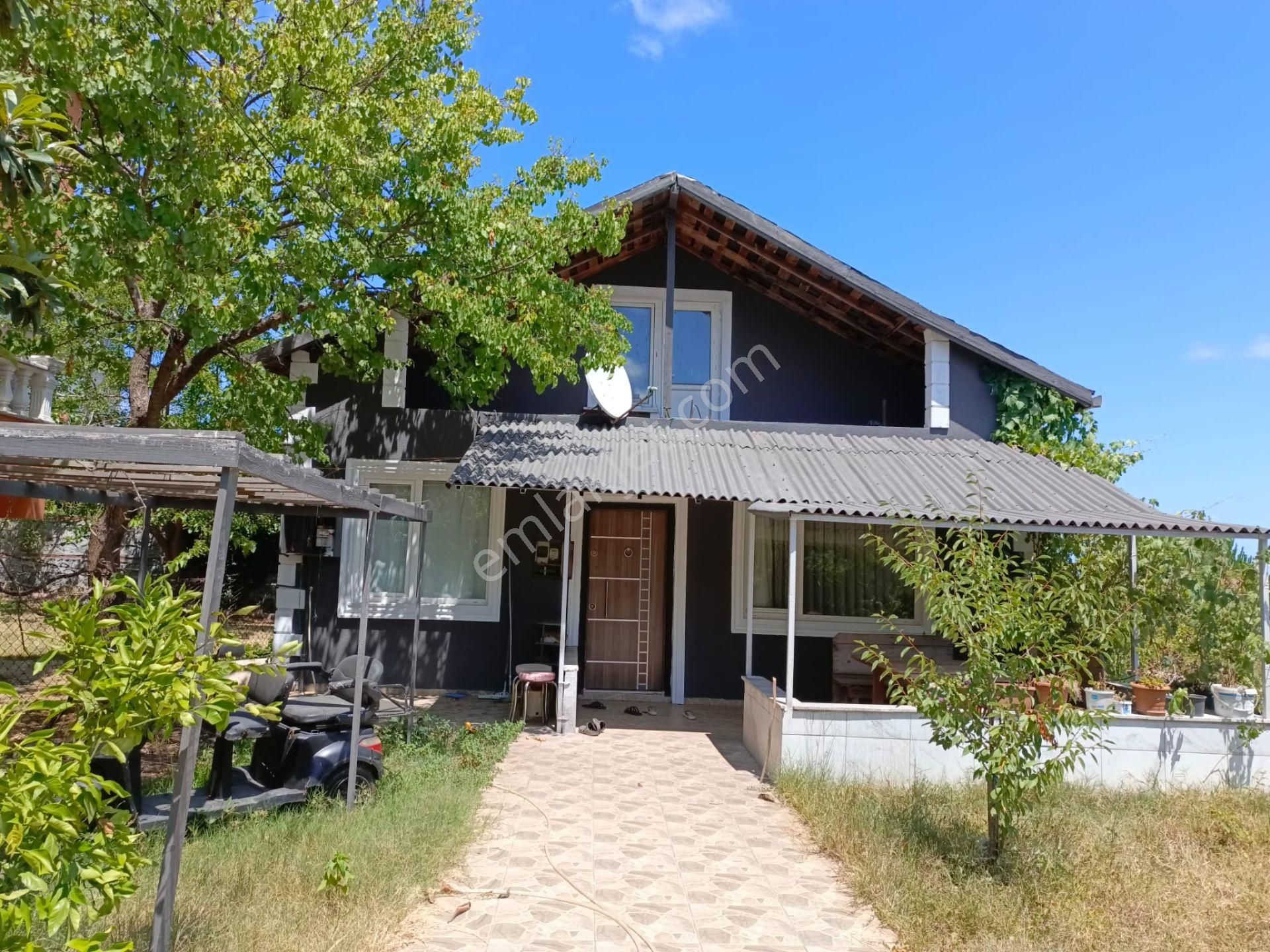 İstanbul'da Bir Tarafı Orman,ilerisi Deniz,müstakil Hayat Tadı. - Görsel 2