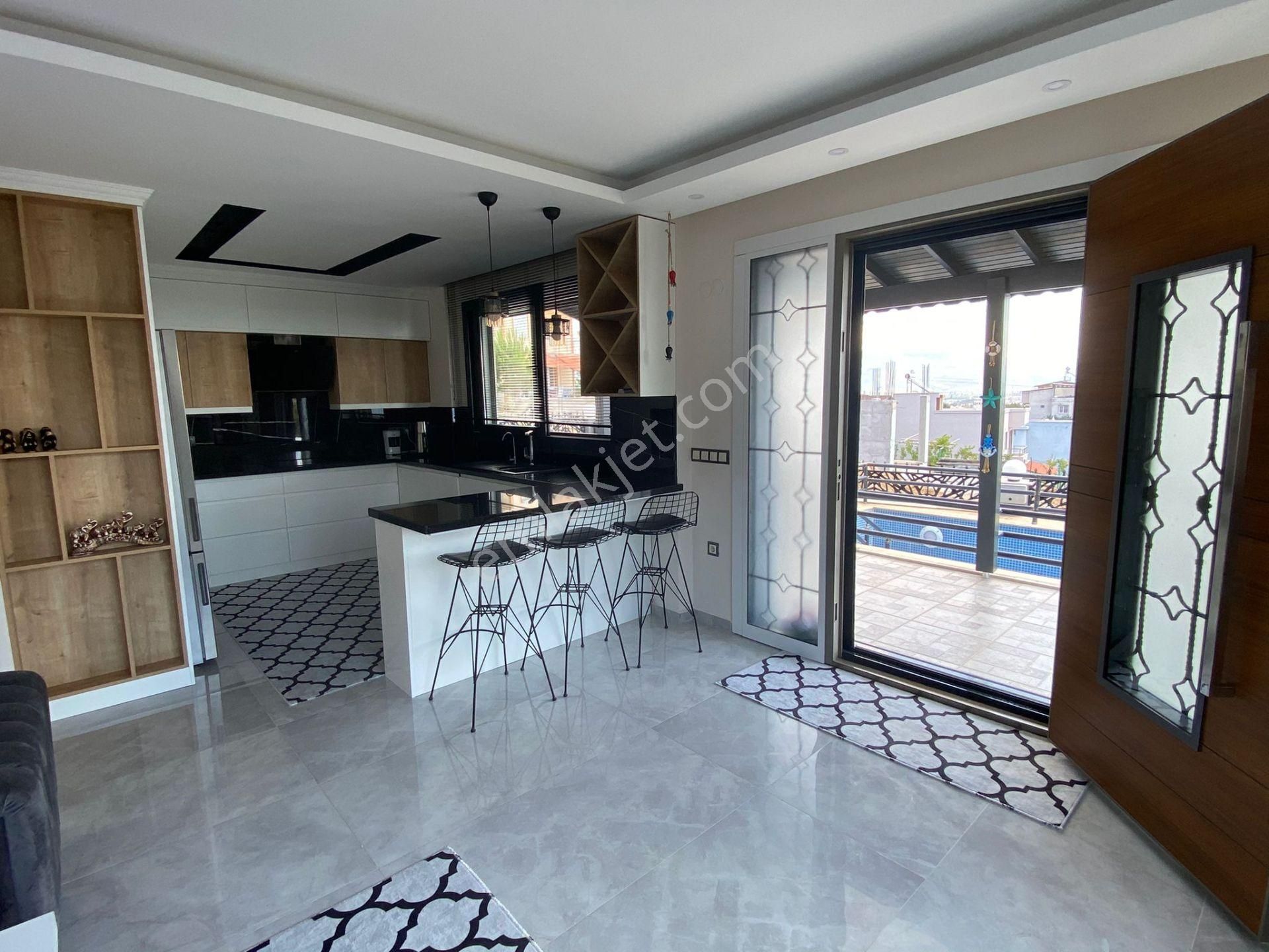 Seferihisar Doğanbey'de Satılık 3+1 Müstakil Deniz Manzaralı Havuzlu Villa - Görsel 13