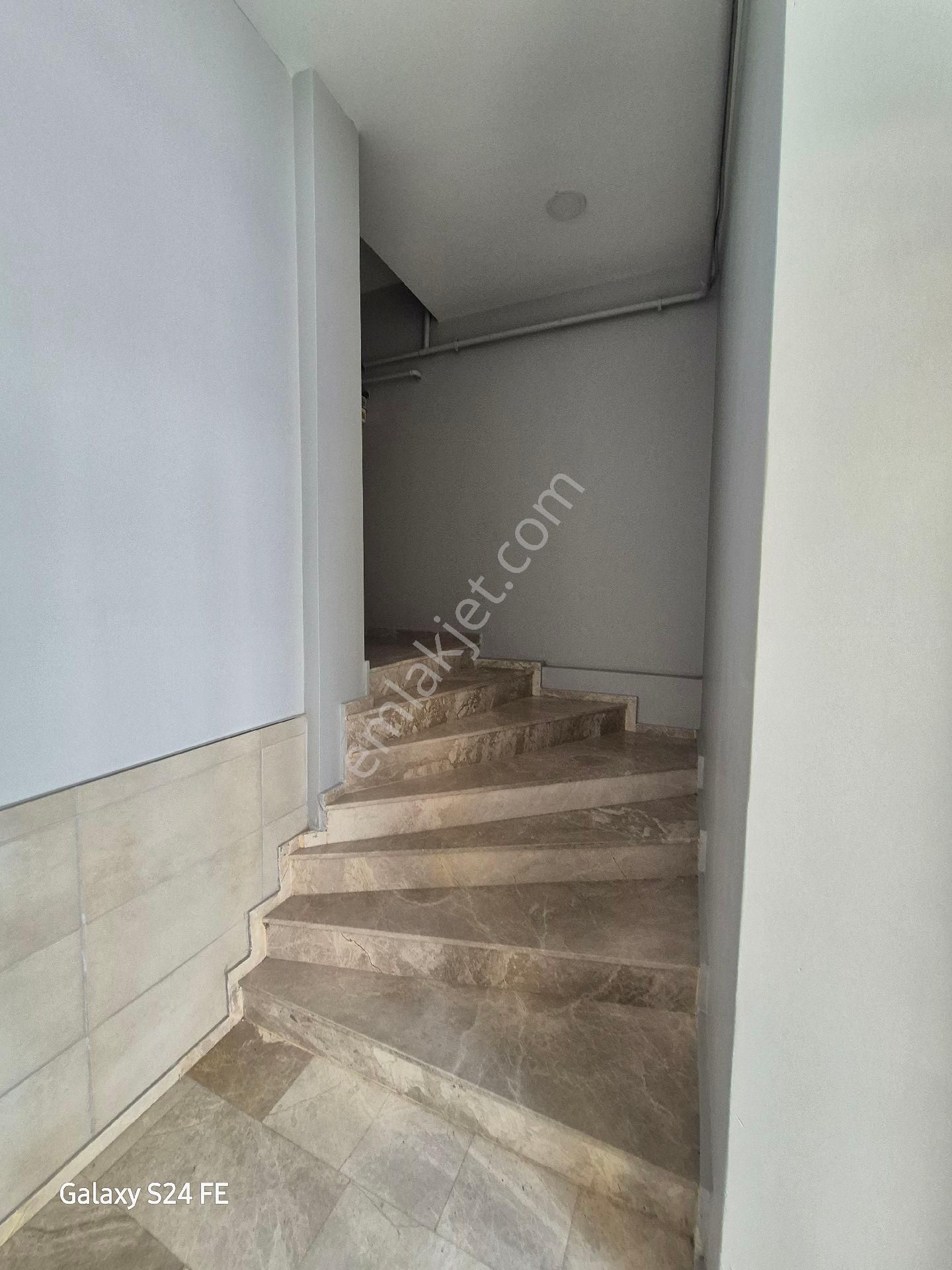 Çiğli Balatçık Da 1+1 Satılık Eşyalı Lüks Daire - Görsel 4