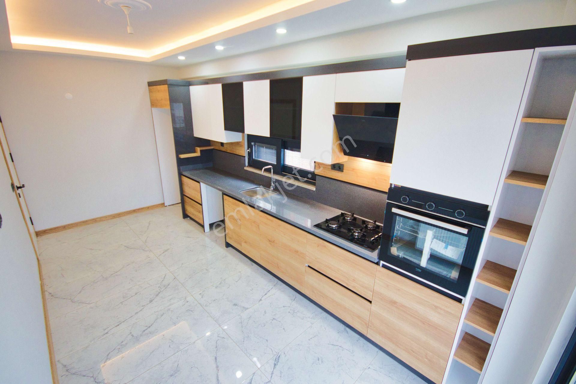 ✅✅aktif'ten Akçay'da Satılık 3+1 Ebeveyn Banyolu Arakakat Lüx Daire