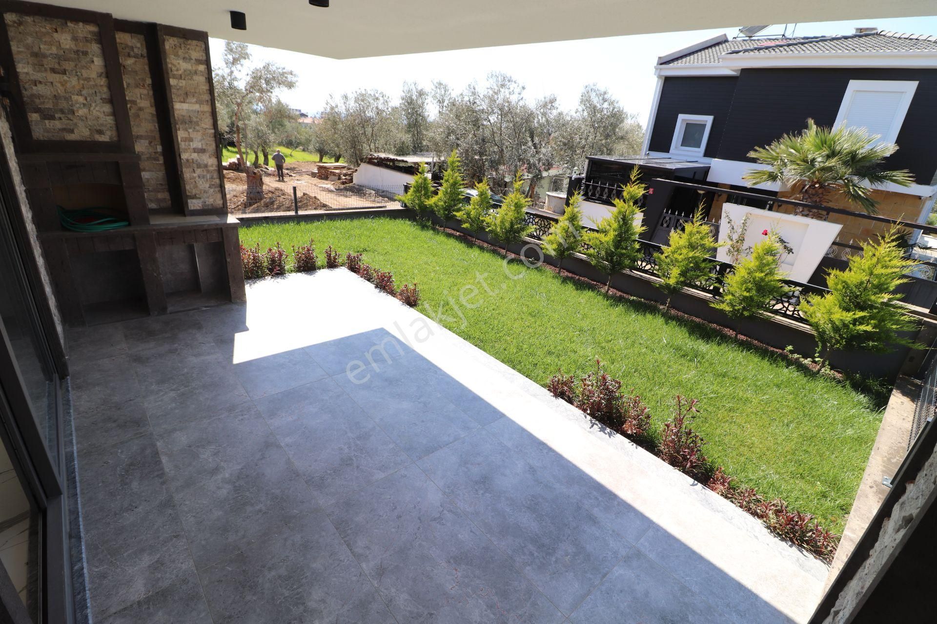 Altınoluk Ta Sessiz Ve Huzurlu Konumda Deniz Manzaralı 5+1 Villa - Görsel 31