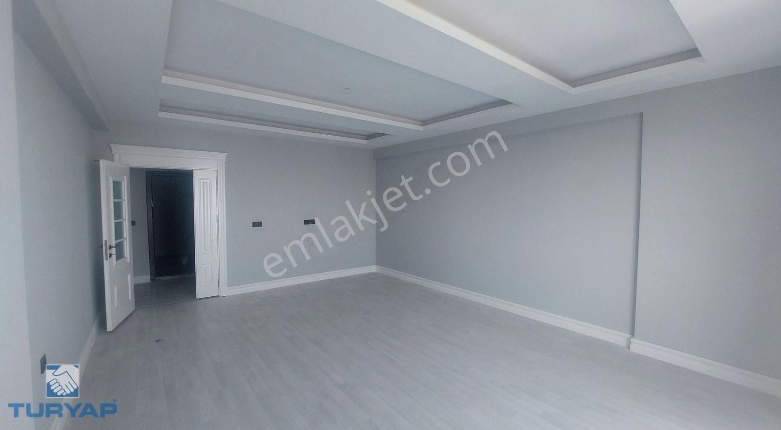 Binevler Turyaptan 5 Nisan Mah.de Satılık 4+1 Lüks Daire