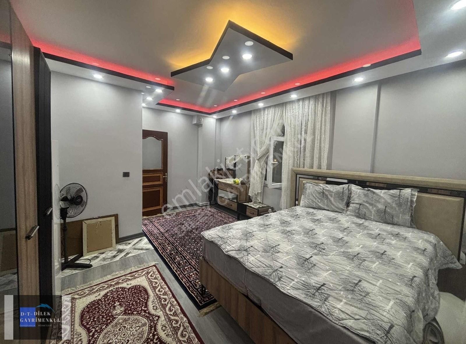 Köşe Bına En Güzel Konumunda 3 Katlı 3.katı Satılık Kacırılmaz - Görsel 31