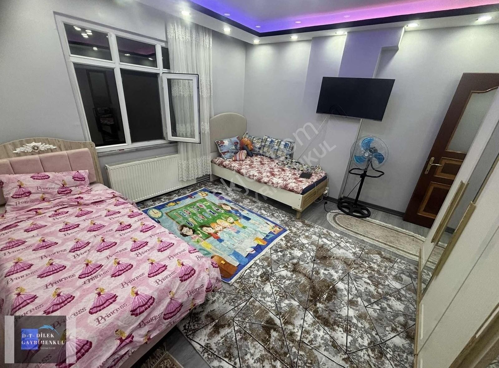 Köşe Bına En Güzel Konumunda 3 Katlı 3.katı Satılık Kacırılmaz - Görsel 15