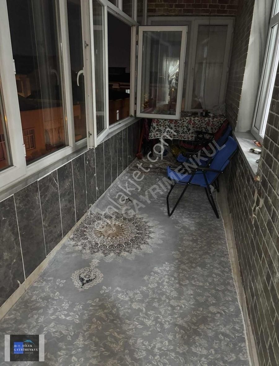 Köşe Bına En Güzel Konumunda 3 Katlı 3.katı Satılık Kacırılmaz - Görsel 24