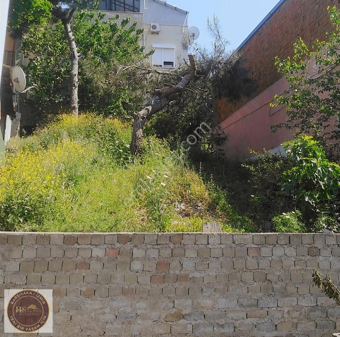 Hs'den Bahriye Üçok Mahallesi Deniz Manzaralı Satılık Arsa