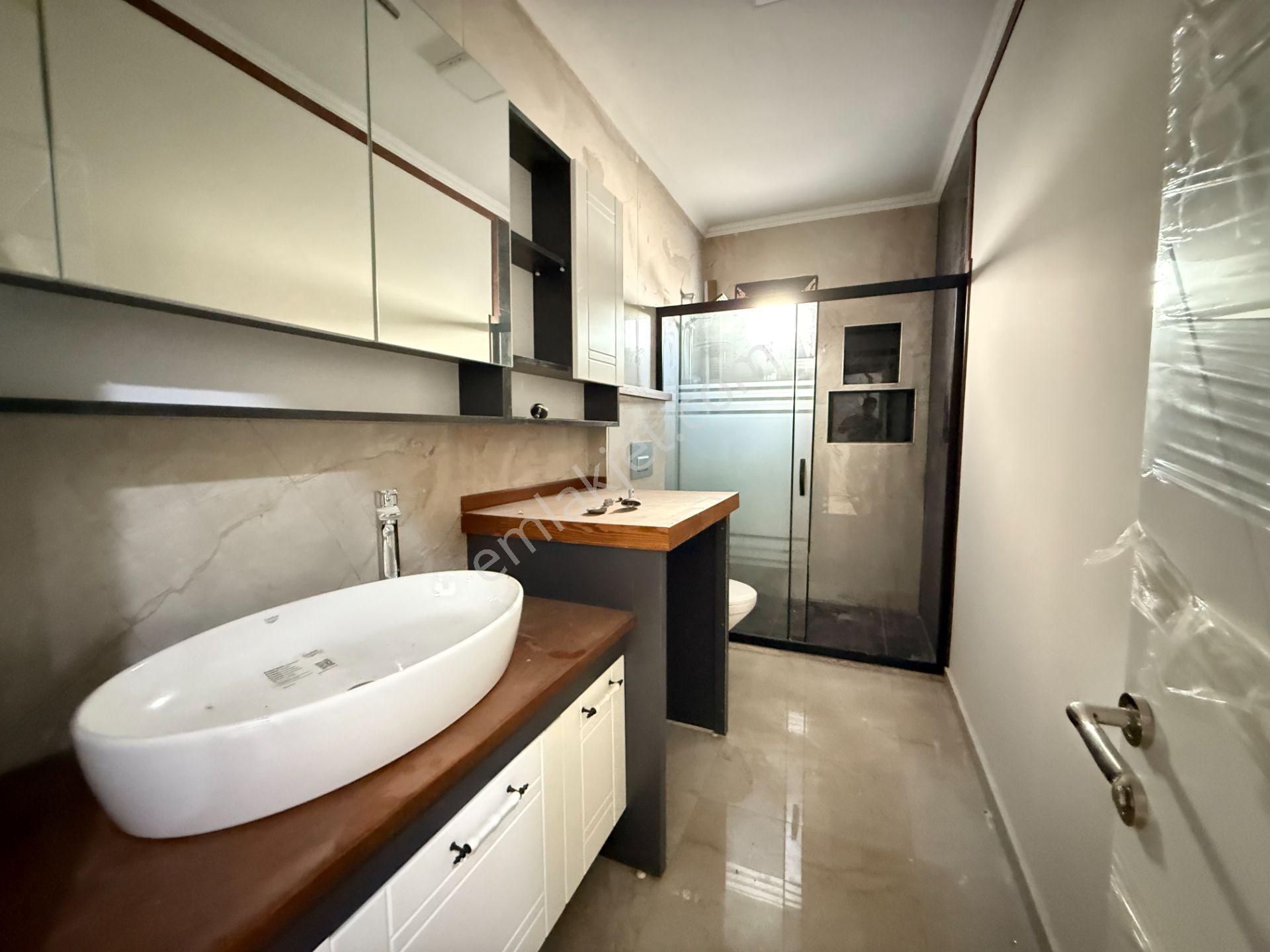 Seferihisar Doğanbey'de Denize Yakın Satılık Sıfır Bahçeli 3+1 Villa - Görsel 20